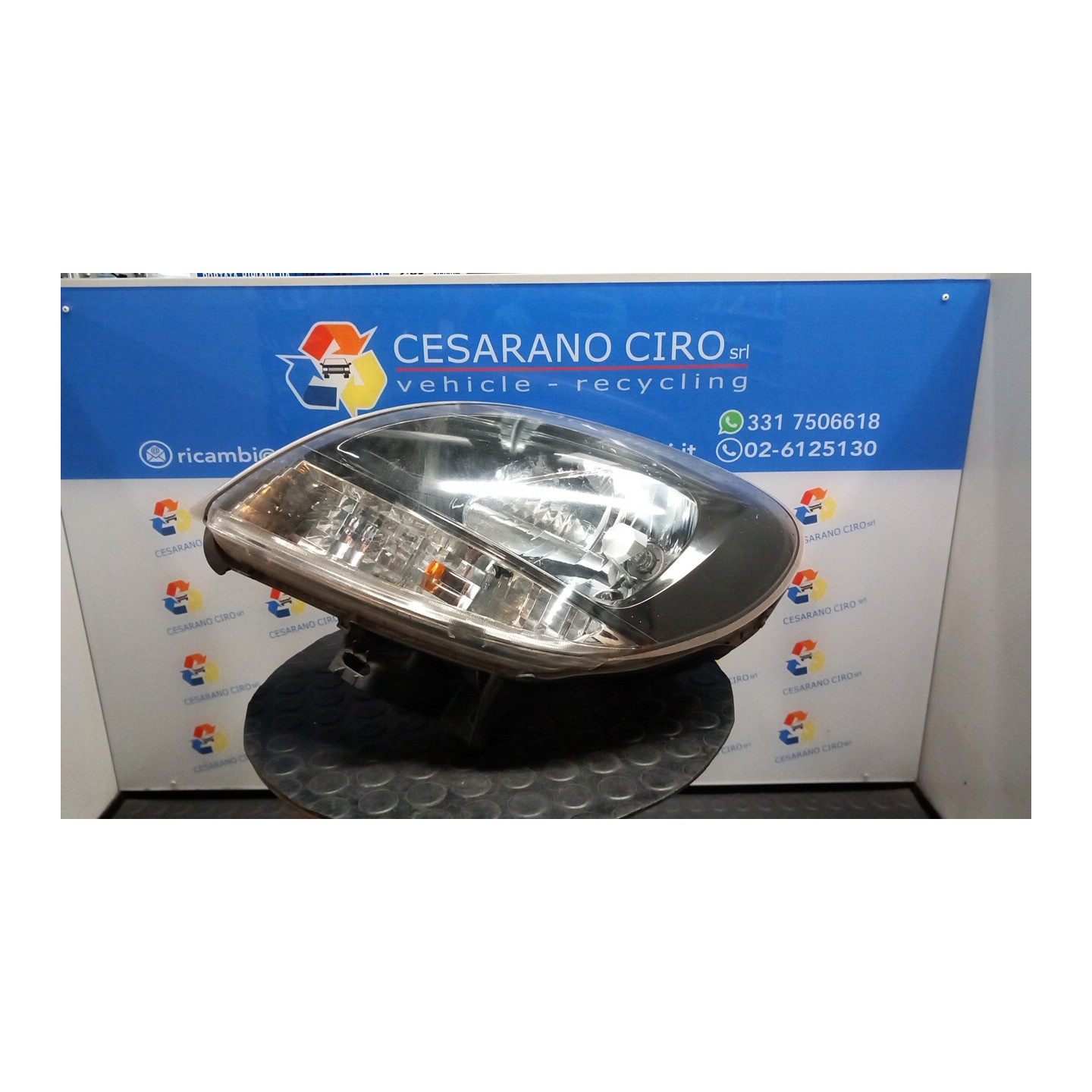 PROIETTORE SX. 009 RENAULT KANGOO (04/03-03/09) K9KW7 260603883R