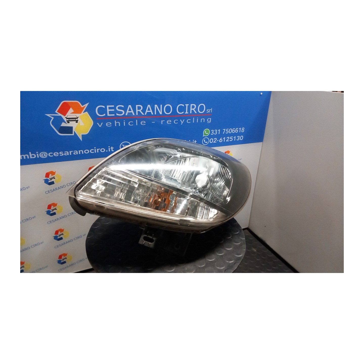 PROIETTORE SX. 009 RENAULT KANGOO (04/03-03/09) K9KW7 260603883R