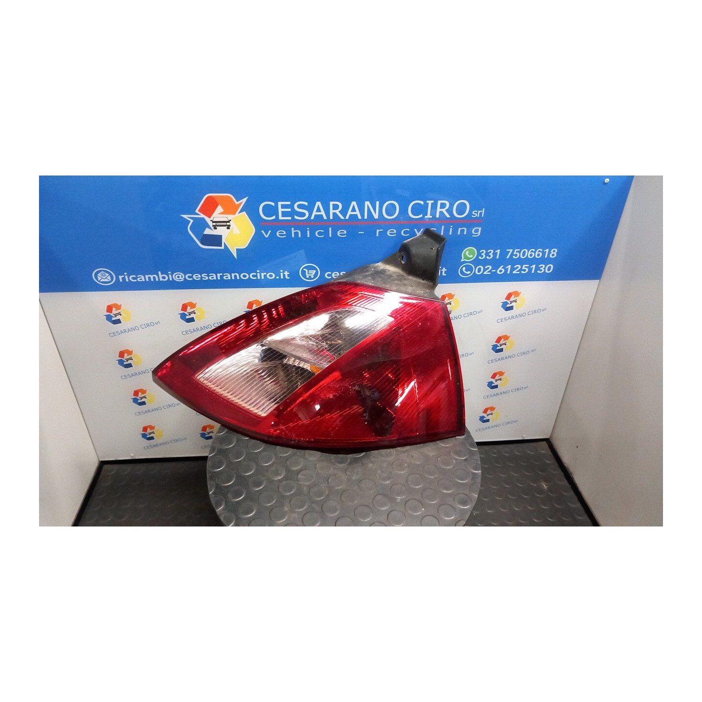 FANALE POST. DX. 114 RENAULT MEGANE 2A SERIE (09/02-02/06) K9KP7 8200073237