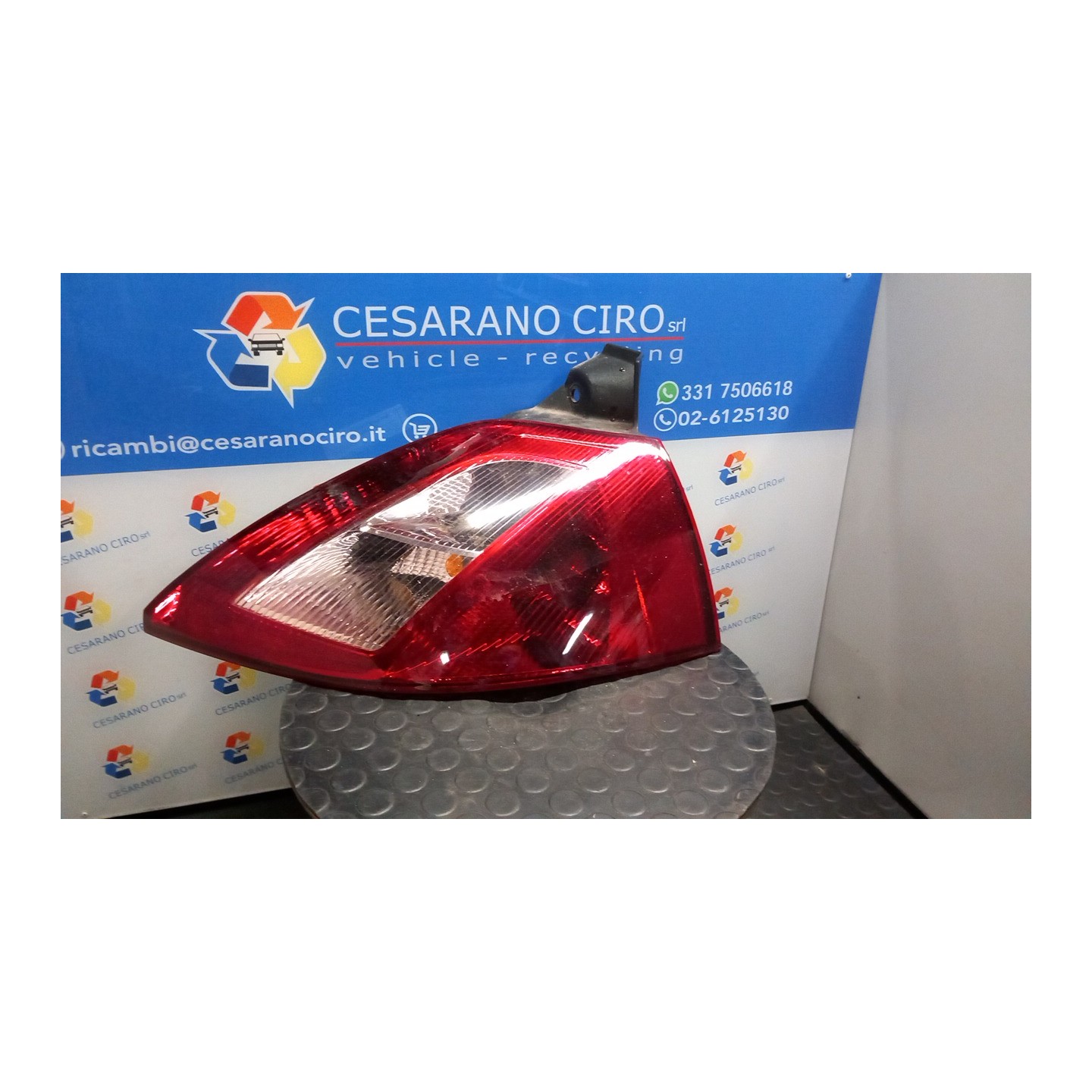 FANALE POST. DX. 114 RENAULT MEGANE 2A SERIE (09/02-02/06) K9KP7 8200073237