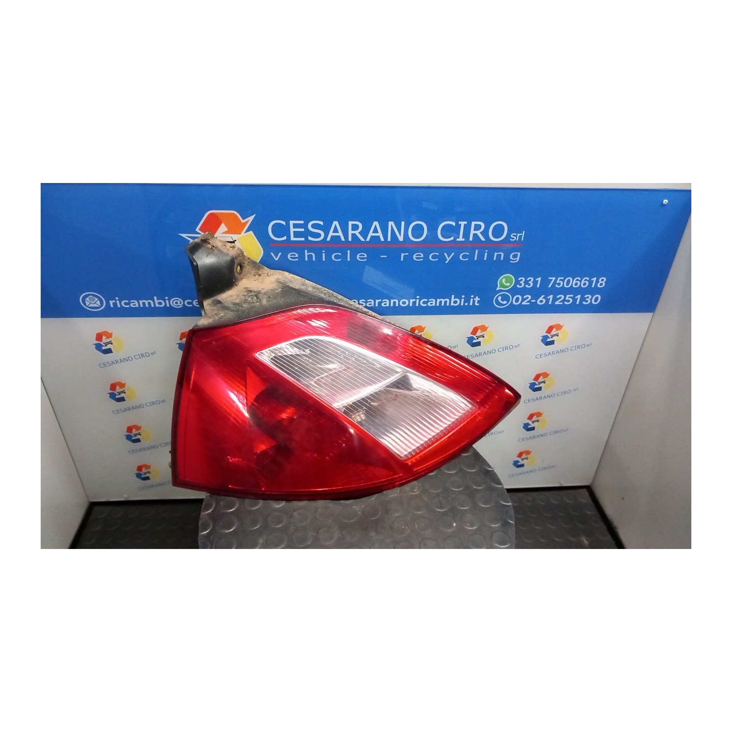 FANALE POST. SX. 115 RENAULT MEGANE 2A SERIE (09/02-02/06) K9KP7 8200073236