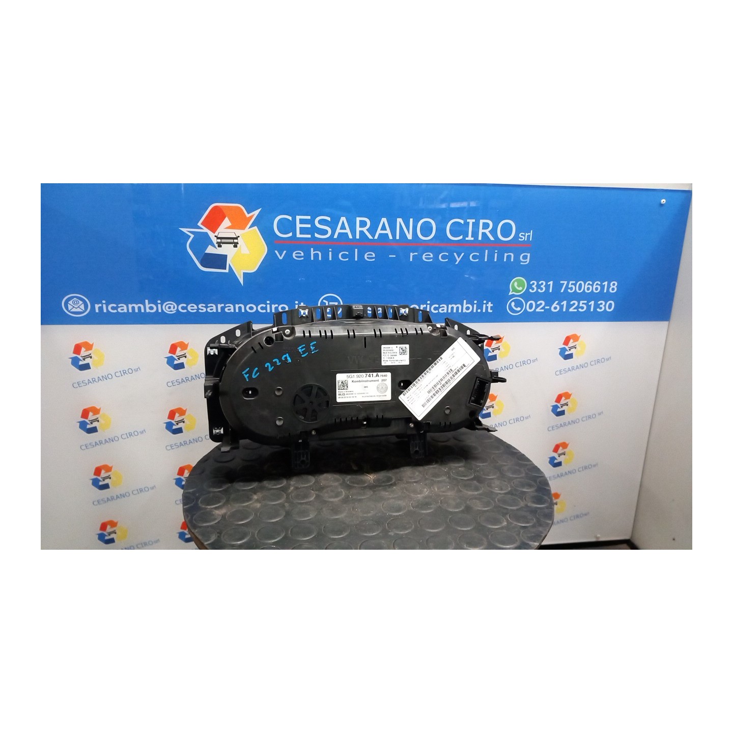 QUADRO STRUMENTI COMPL. PR-9S2/9S3 131 VOLKSWAGEN GOLF (10/12-) CXX 5G0920851A