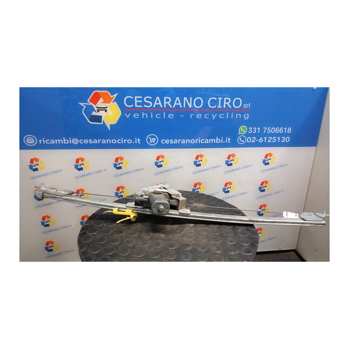 ALZACRISTALLO ELETTR. PORTA ANT. C/MOTORINO DX. 004 OPEL VIVARO (X83) (09/06-) M9RE7 91165705