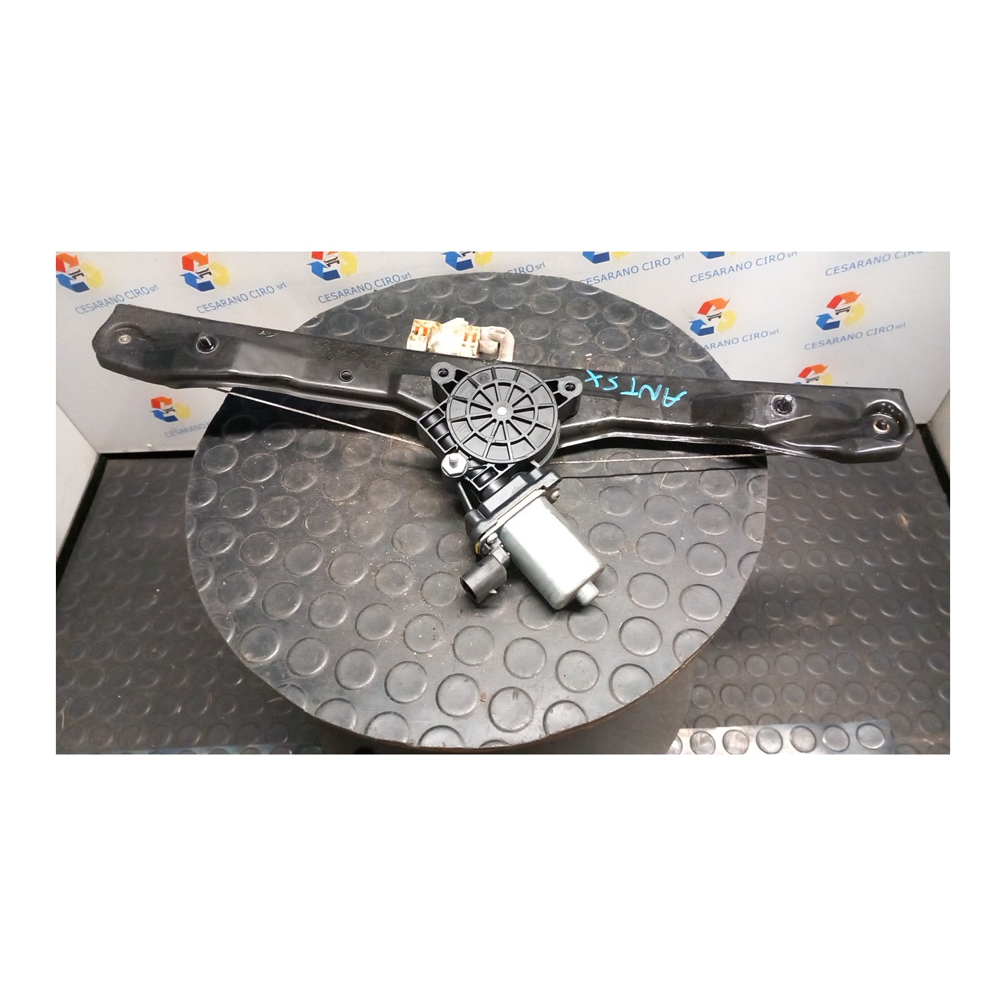 ALZACRISTALLO ELETTR. PORTA ANT. SX. 011 FIAT PANDA (4Q) (05/16-) 169A4000 52076550