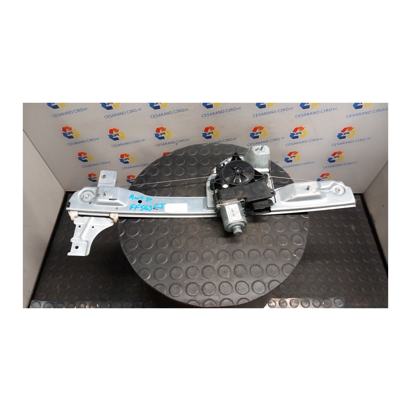 ALZACRISTALLO ELETTR. PORTA ANT. SX. 008 PEUGEOT 208 (04/15-06/20) HM01 9673154480