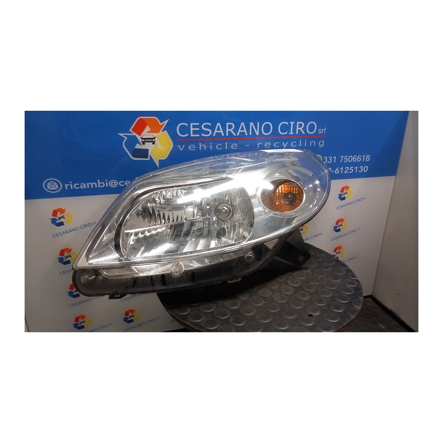 PROIETTORE SX. 047 DACIA SANDERO (07/08-04/13) D4FF7 8200733878