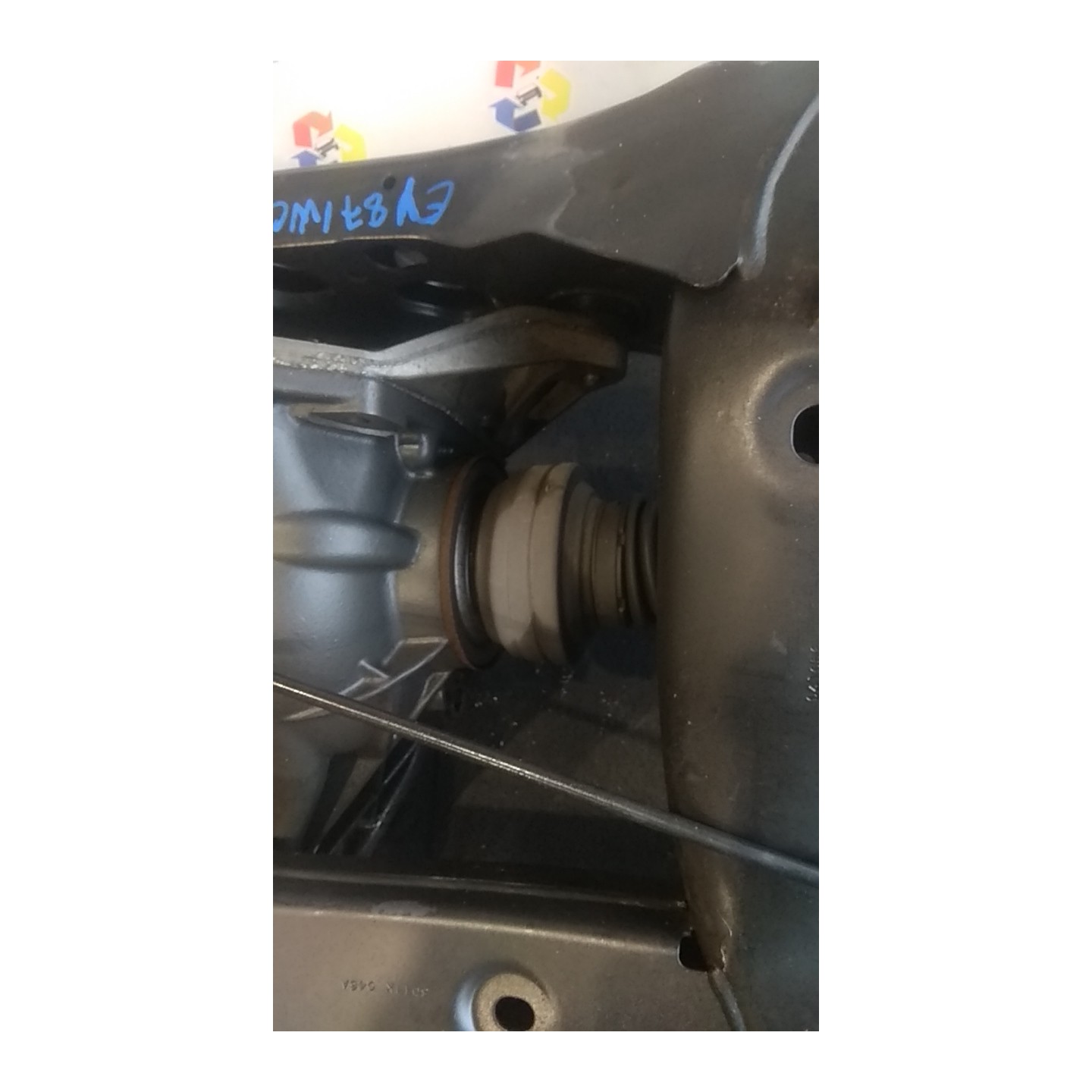 DIFFERENZIALE ANT. COMPL. 026 MERCEDES-BENZ CLASSE GLE (W166) (04/15-) 642826 A1663301900