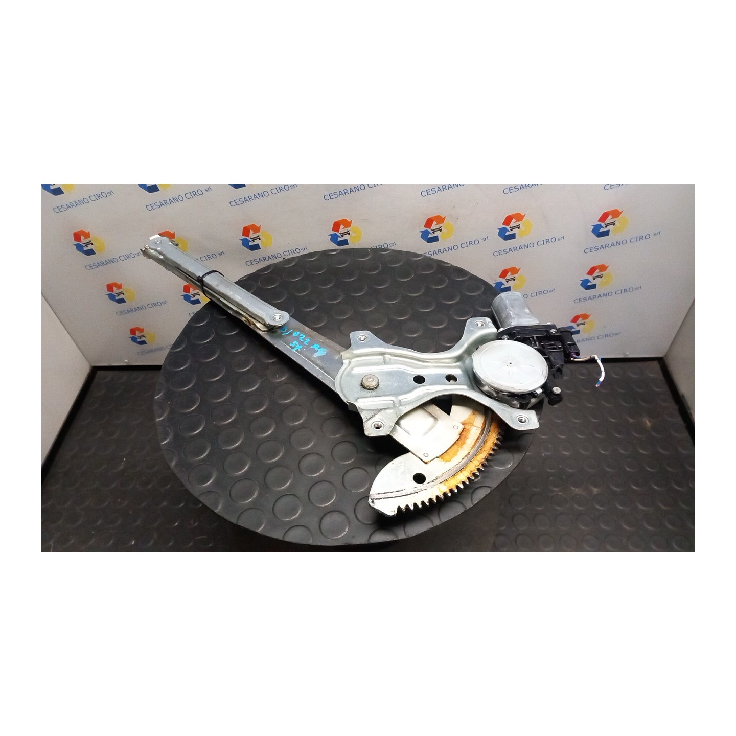 ALZACRISTALLO ELETTR. PORTA ANT. SX. 035 DAIHATSU CUORE (09/07-) 1KR 69802B2090