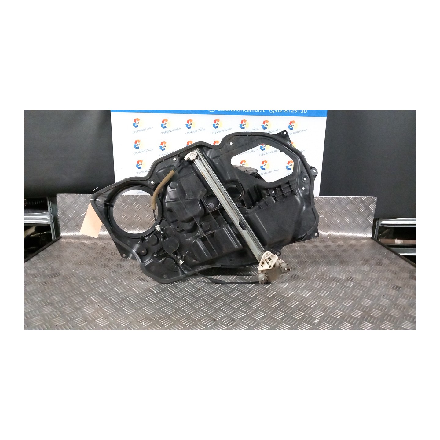 ALZACRISTALLO ELETTR. PORTA ANT. DX. 040 MAZDA MAZDA 2 2A SERIE (08/07-12/14 ZJ D65158590B