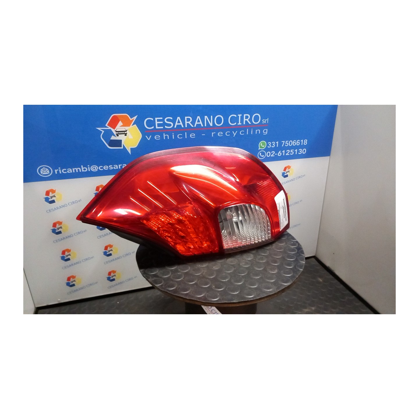 FANALE POST. DX. 083 RENAULT SCENIC 2A SERIE (06/03-08/09) F9QJ8 8200493375