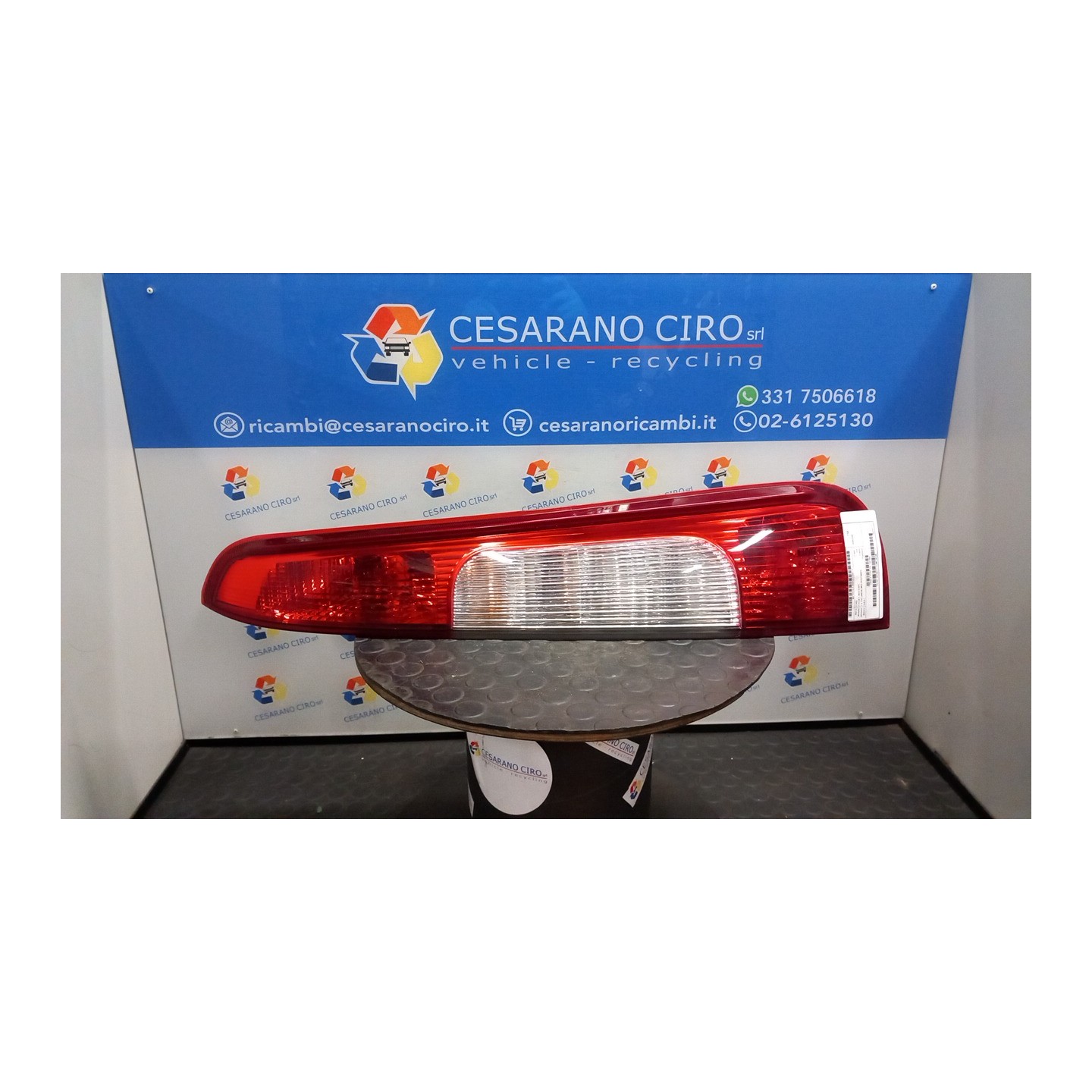 FANALE POST. DX. 114 FORD FOCUS C-MAX (CAP) (10/03-12/08 HHDA 1347454