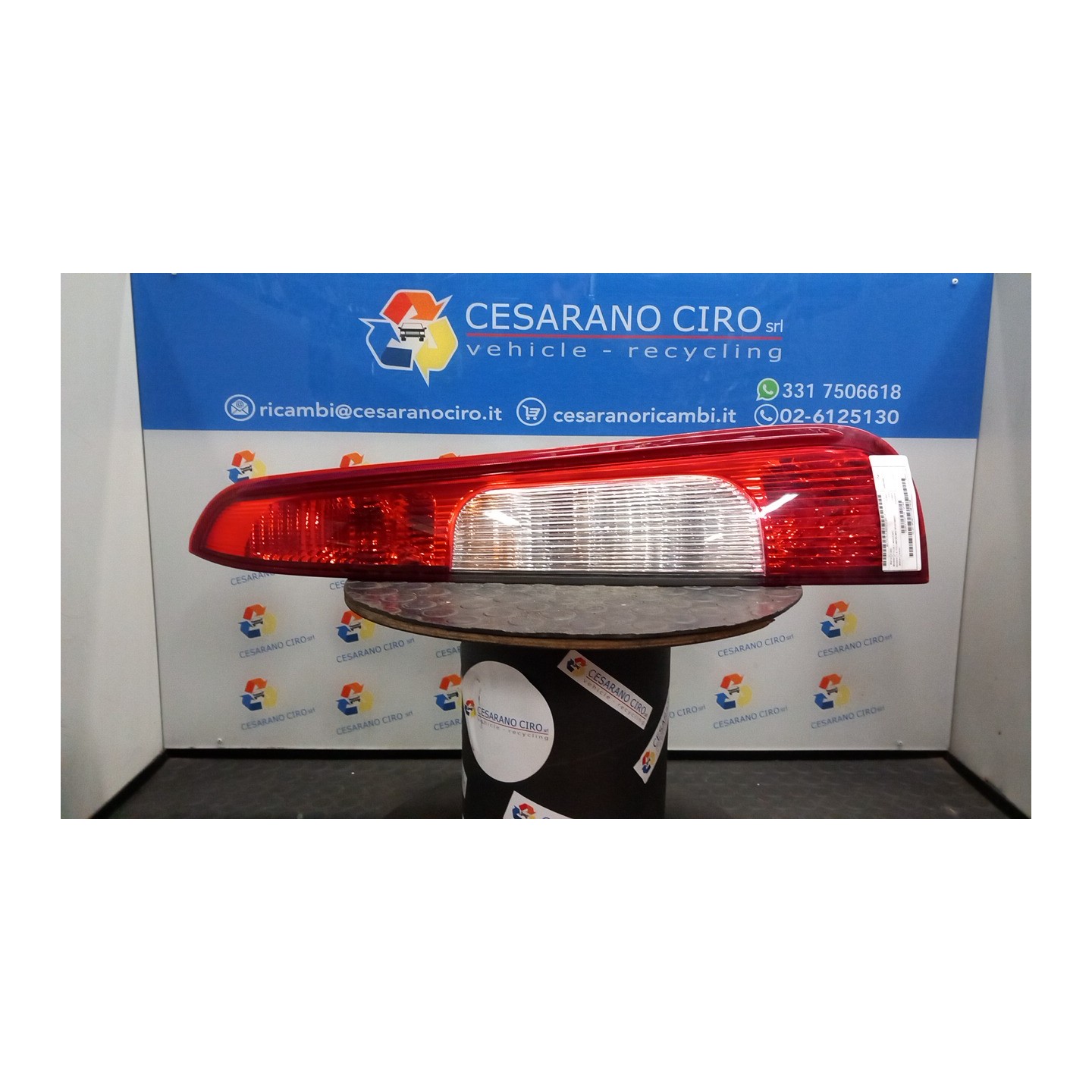 FANALE POST. DX. 114 FORD FOCUS C-MAX (CAP) (10/03-12/08 HHDA 1347454