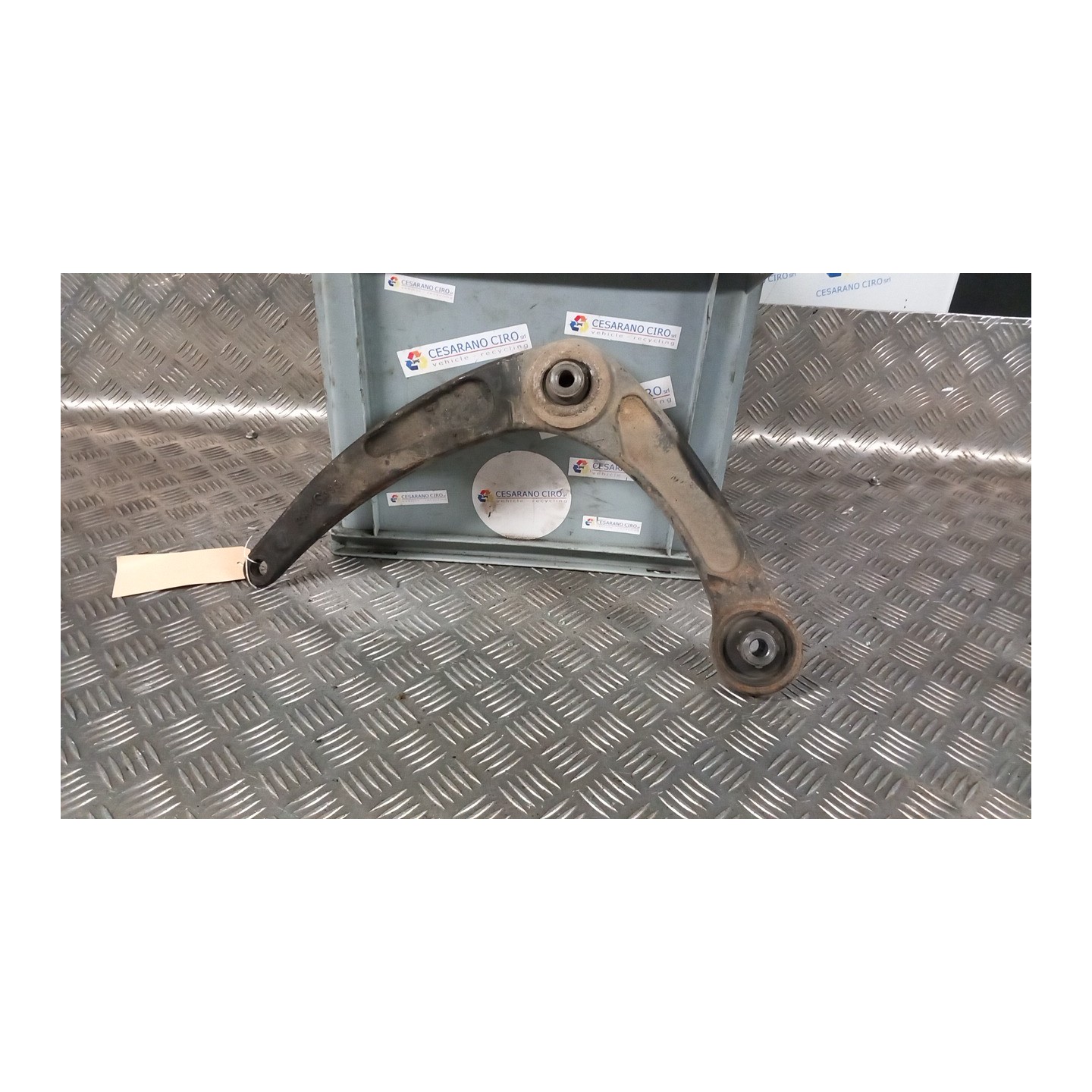 BRACCIO OSCILLANTE SOSP. ANT. SX. 167 PEUGEOT 307 (04/01-12/06) NFU 3520S2
