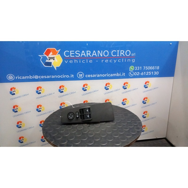 BLOCCO COMANDI ALZACRISTALLI E RETROVISORI EST. SX. 108 FIAT GRANDE PUNTO (2Y) (06/05-12/08 350A1000 735411026