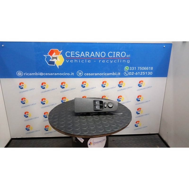 BLOCCO COMANDI ALZACRISTALLI E RETROVISORI EST. ALZACRISTALLO ELETTRICO POST SX. 009 FIAT GRANDE PUNTO (2Y) (06/05-12/08 199A300