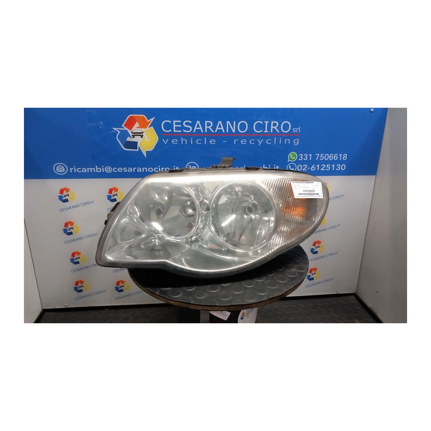 PROIETTORE SX. 028 CHRYSLER VOYAGER/GRAND VOYAGER (04/01-0 25L 04857703AB