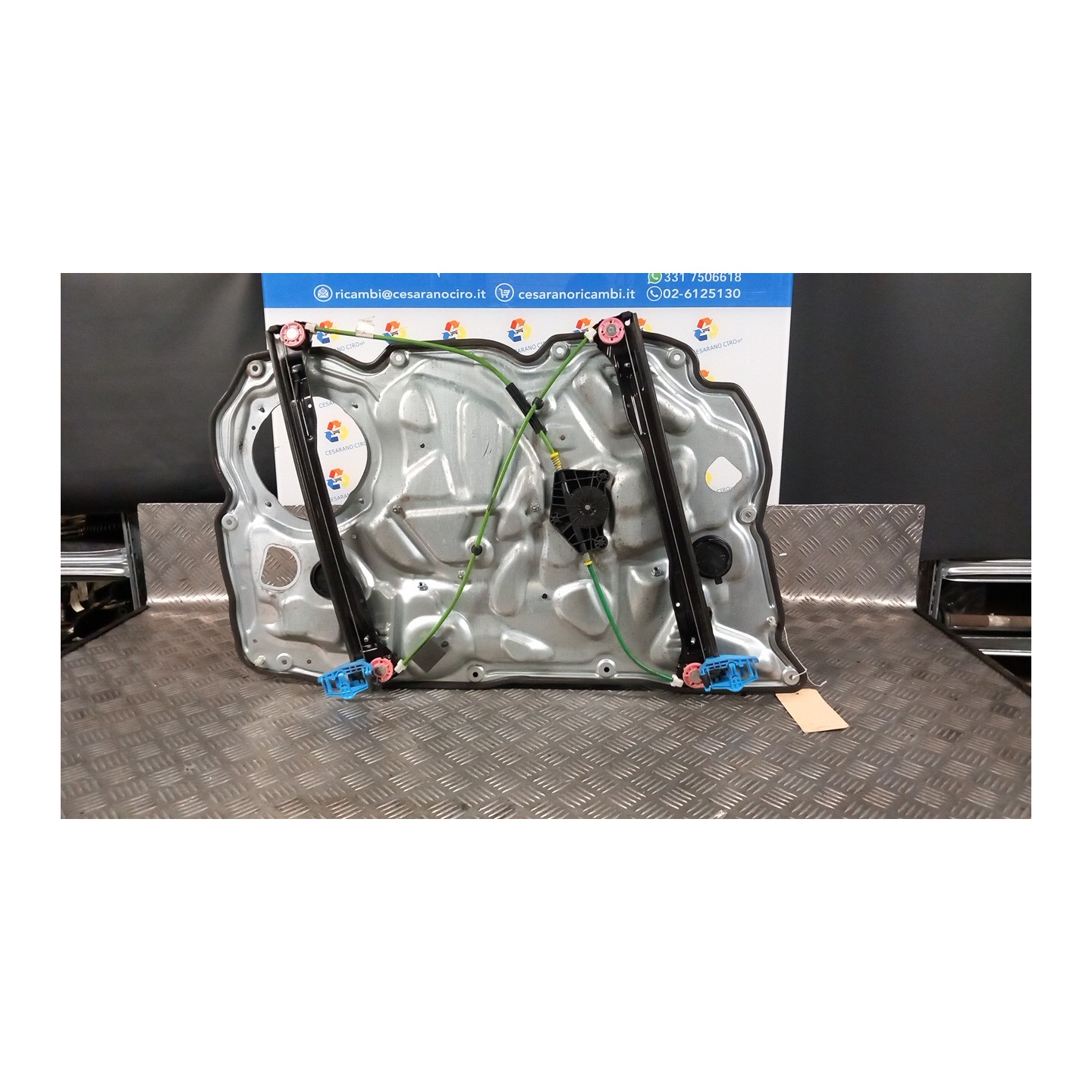 ALZACRISTALLO ELETTR. PORTA ANT. DX. 065 FIAT CROMA (2T) (10/07-12/11) 939A2000 71740198