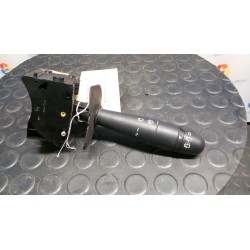 BLOCCO COMANDI TERGICRISTALLI 143 RENAULT KANGOO (04/03-03/09) F8QP6 7701049615