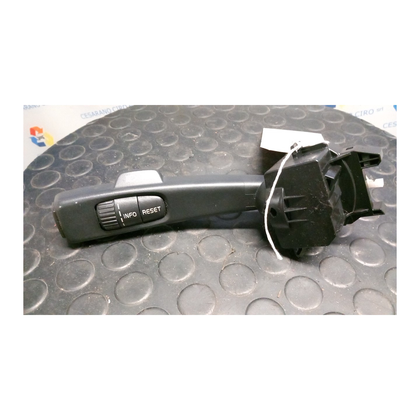 BLOCCO COMANDO VOLANTE LUCI 005 VOLVO V50 (02/04-12/12) D4204T 8682868