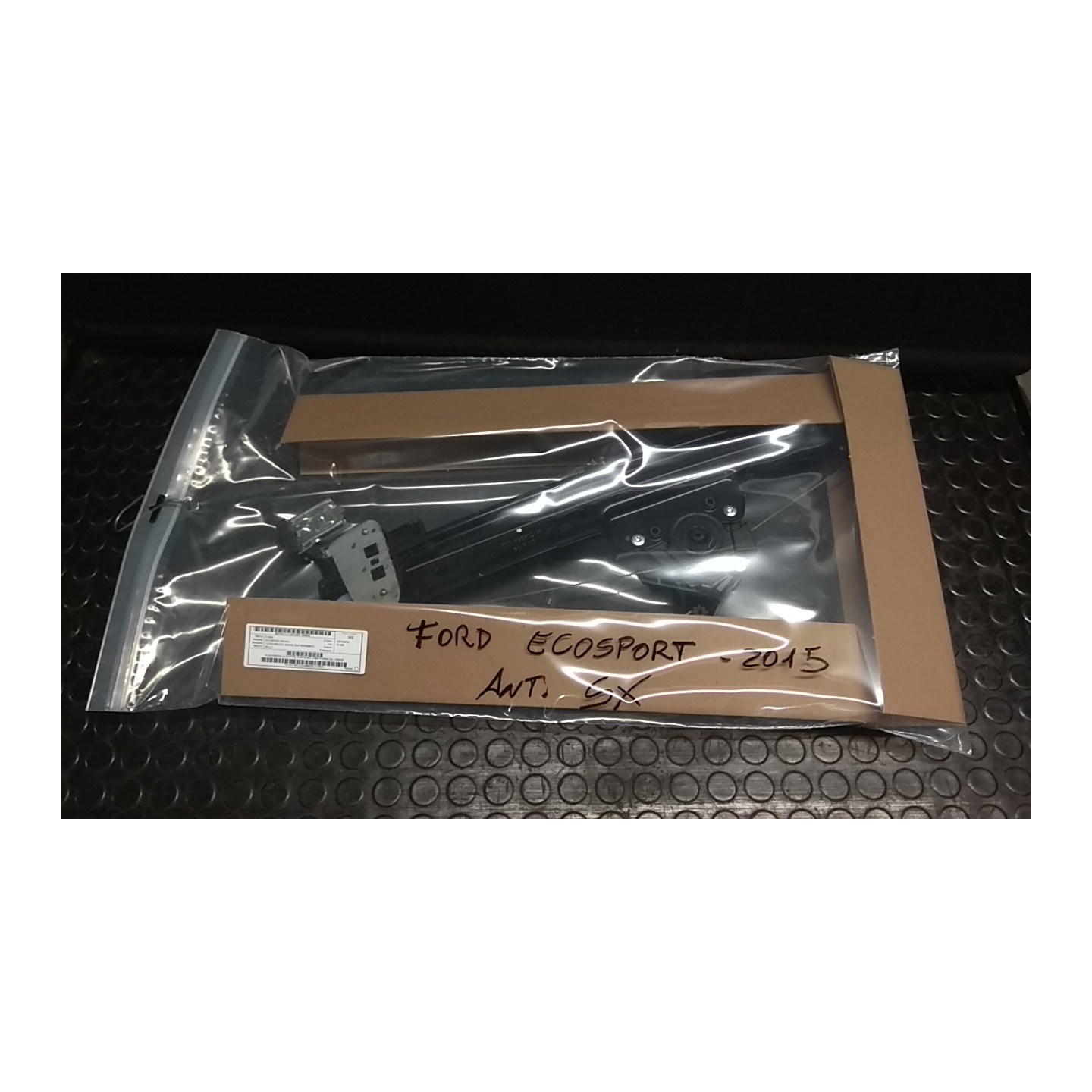 ALZACRISTALLO ELETTR. PORTA ANT. C/MOTORINO SX. 049 FORD ECOSPORT (01/14-) M1JJ 1782792
