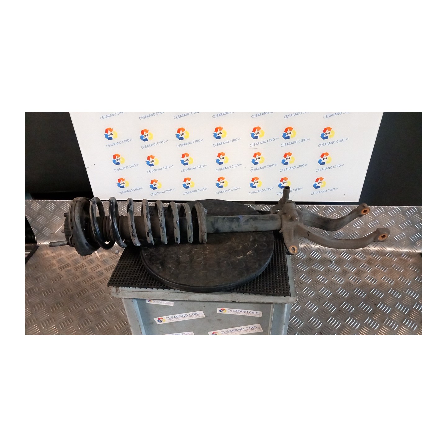AMMORTIZZATORE ANT. DX. 035 ALFA ROMEO 147 (W8) (10/04-07/11) AR37203 50515466