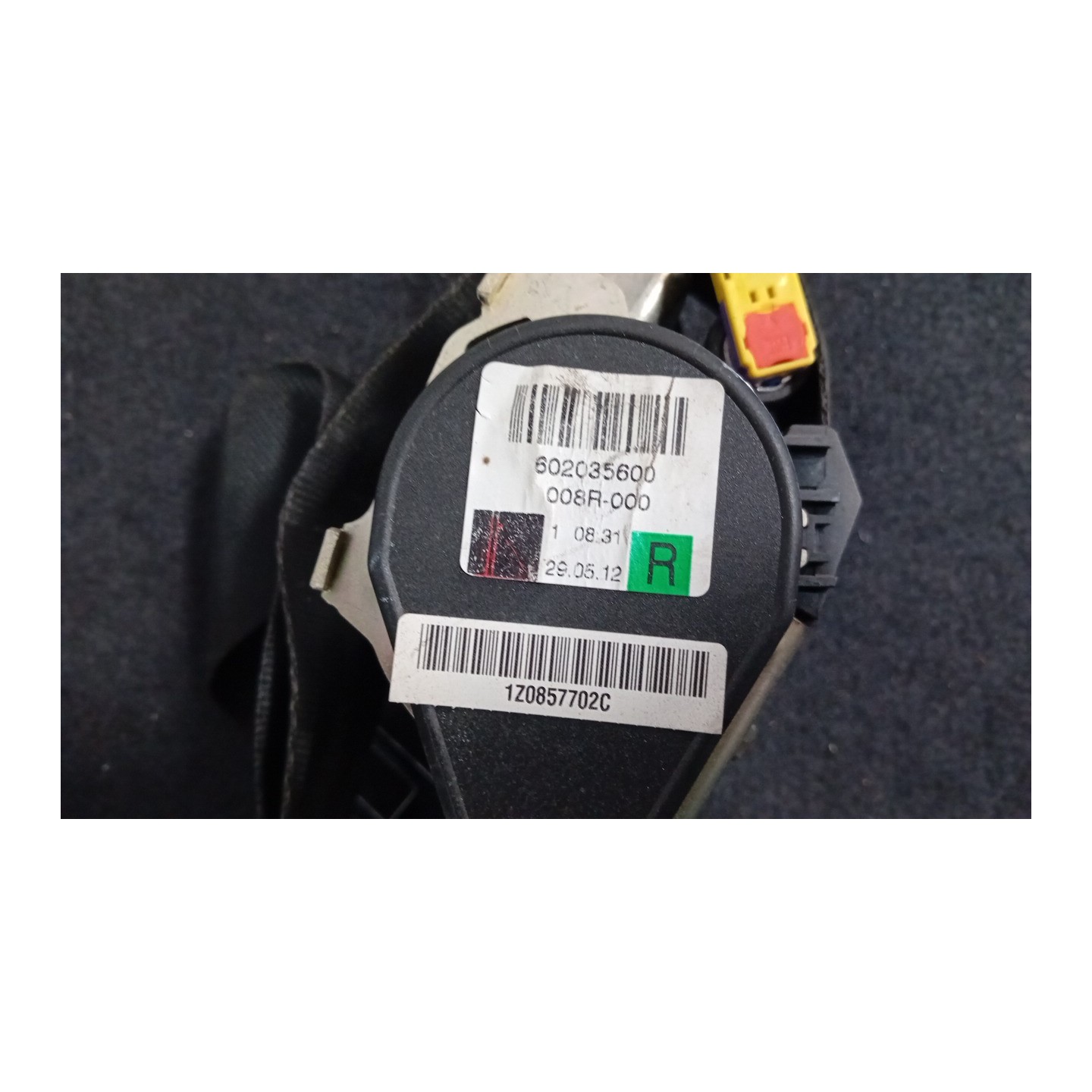 CINTURA DI SICUREZZA ANT. DX. 005 SKODA OCTAVIA (1Z) (10/08-) CAYC 1Z0857702CHCP