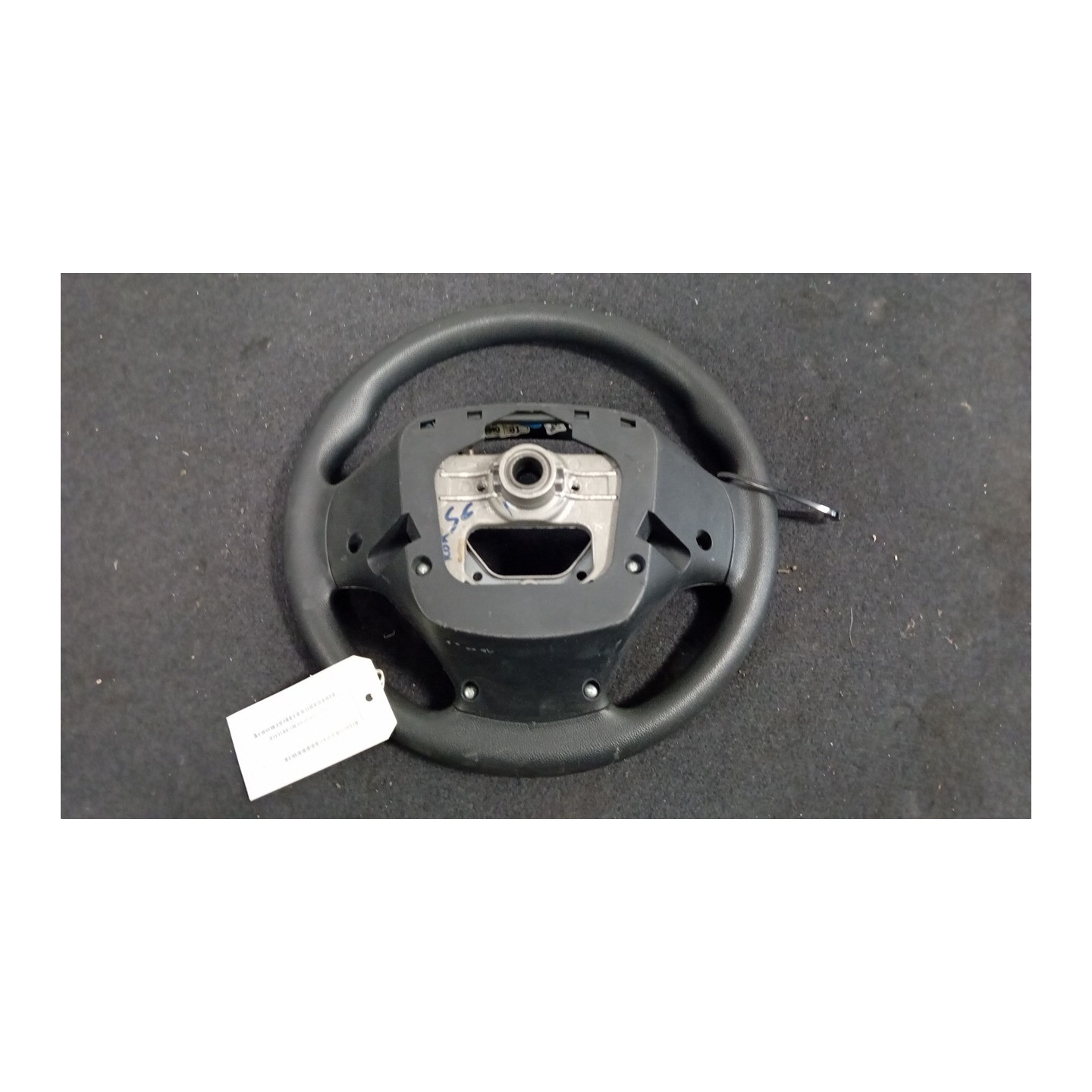 VOLANTE COMP.1/3 C/ACC.REMO/BLUET. 042 HYUNDAI I10 (09/13-04/17) G3LA 56100B9050PYN