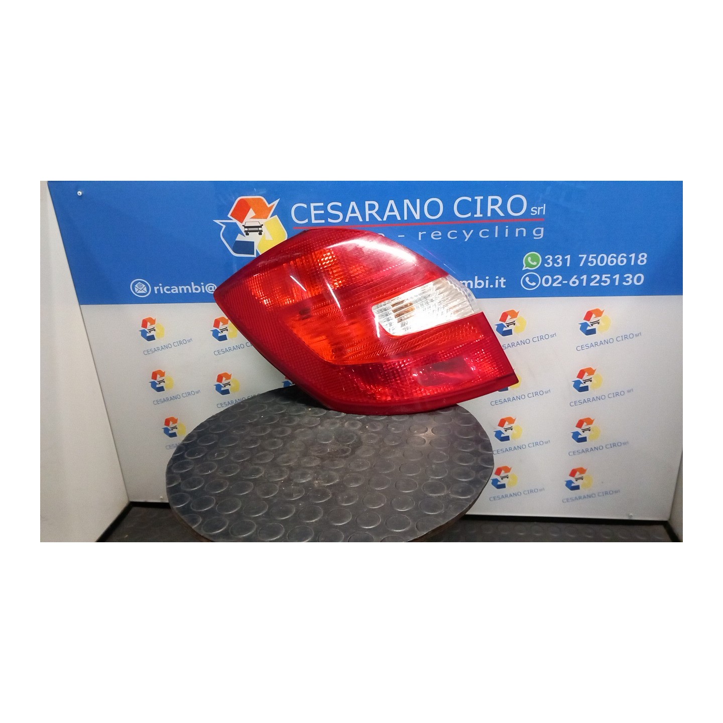 FANALE POST. SX. 087 SKODA FABIA (54) (04/07-03/15) BZG 5J6945111