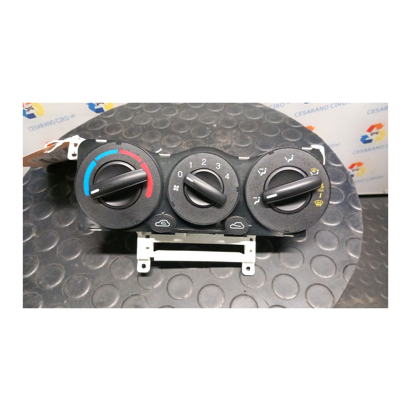 BLOCCO COMANDO CLIMATIZZAZIONE 105 HYUNDAI GETZ (07/02-12/09) G4EA 972501C000