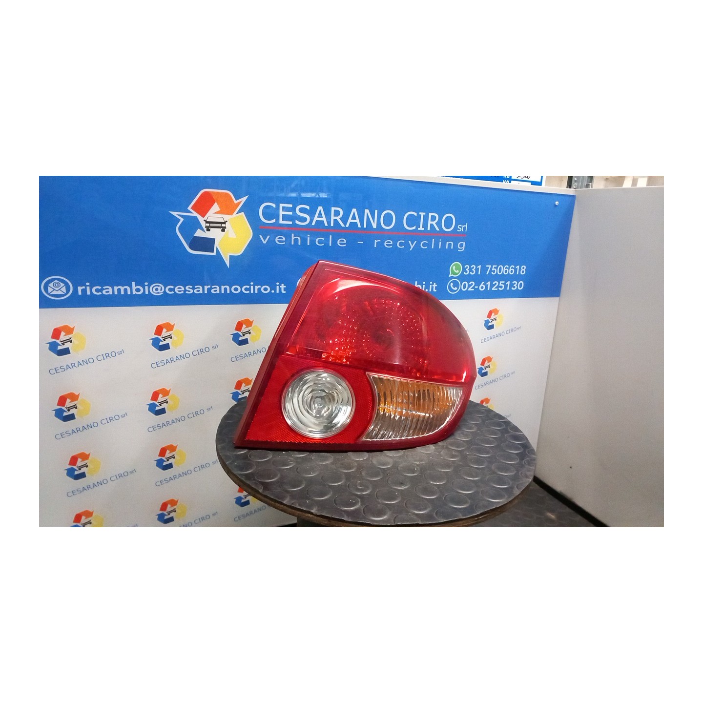 FANALE POST. DX. 109 HYUNDAI GETZ (07/02-12/09) G4EA 924201C010