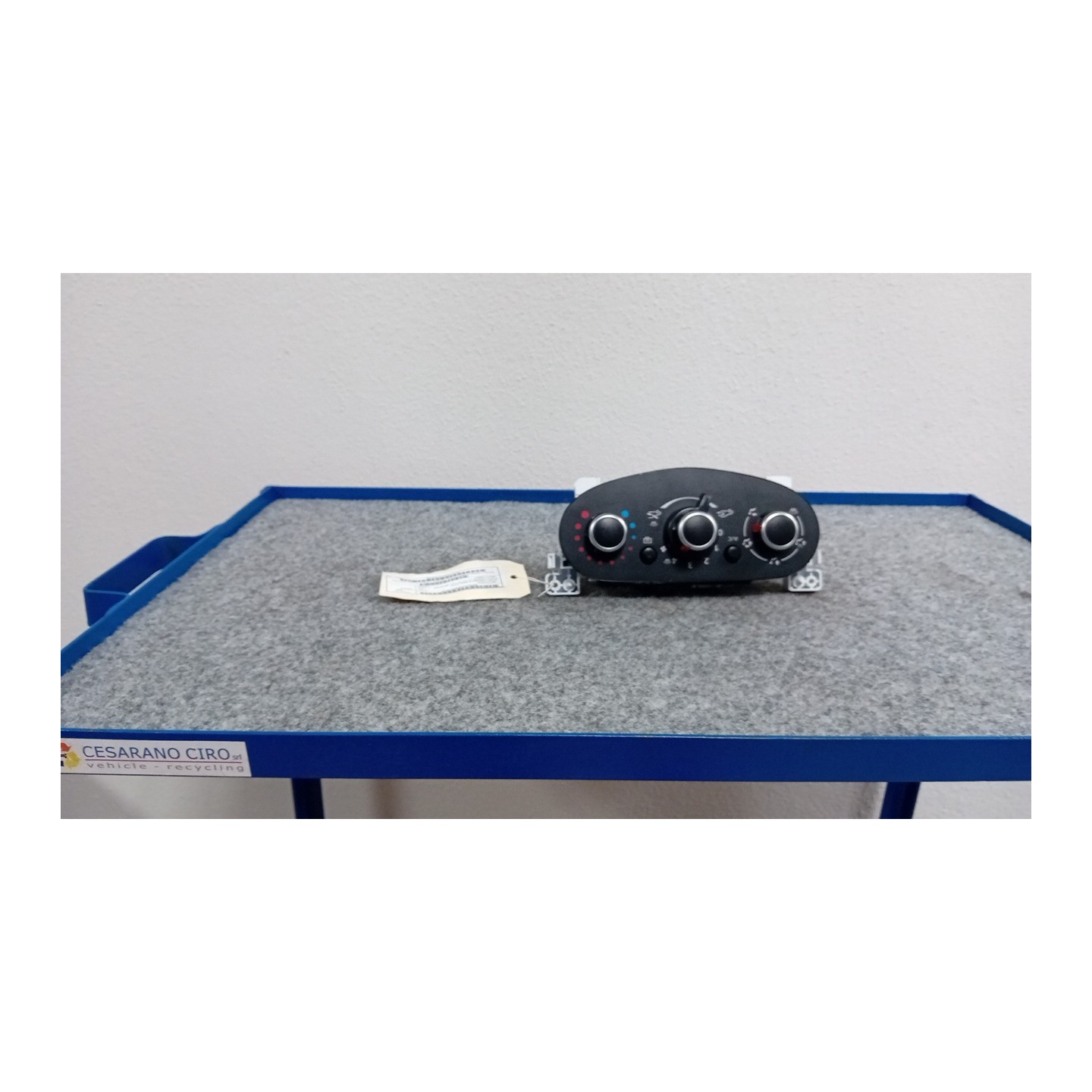 BLOCCO COMANDO CLIMATIZZAZIONE CONDIZION. D ARIA N?1 CTHAB1 180 DACIA SANDERO 2A SERIE (12/12-) H4BB4 275101406R