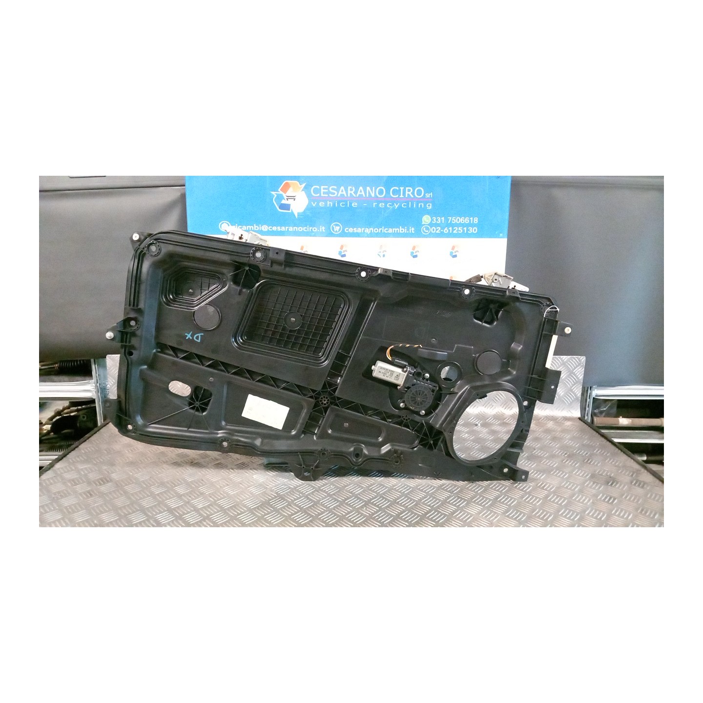 ALZACRISTALLO ELETTR. PORTA ANT. DX. 056 FORD FIESTA (CBK) (03/02-12/05) F6JB 1528041
