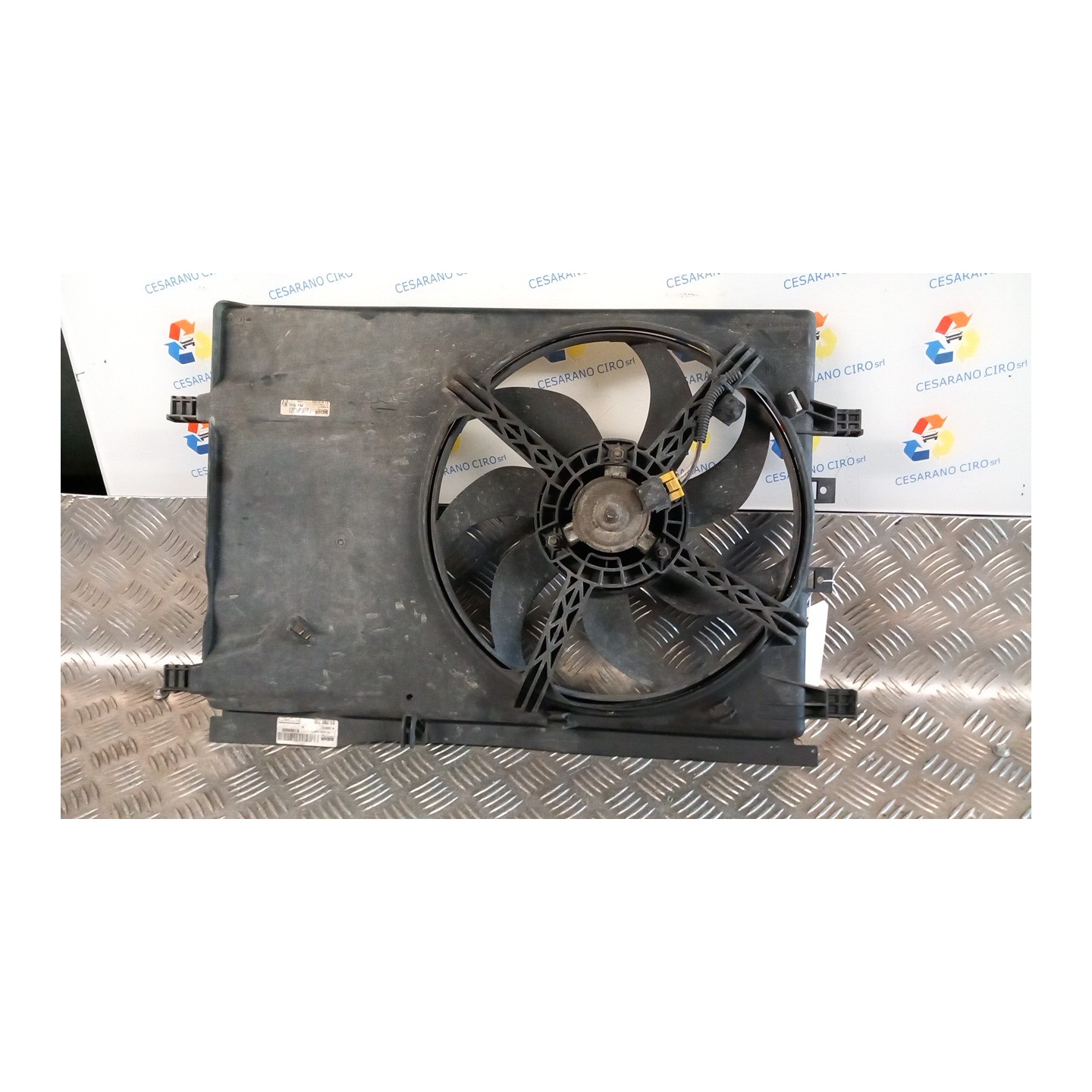 CONVOGLIATORE ARIA C/ELETTROVENTOLA C/CLIMATIZZATORE 1 022 FIAT FIORINO (3N) (10/07-04/16) KFV 51805805