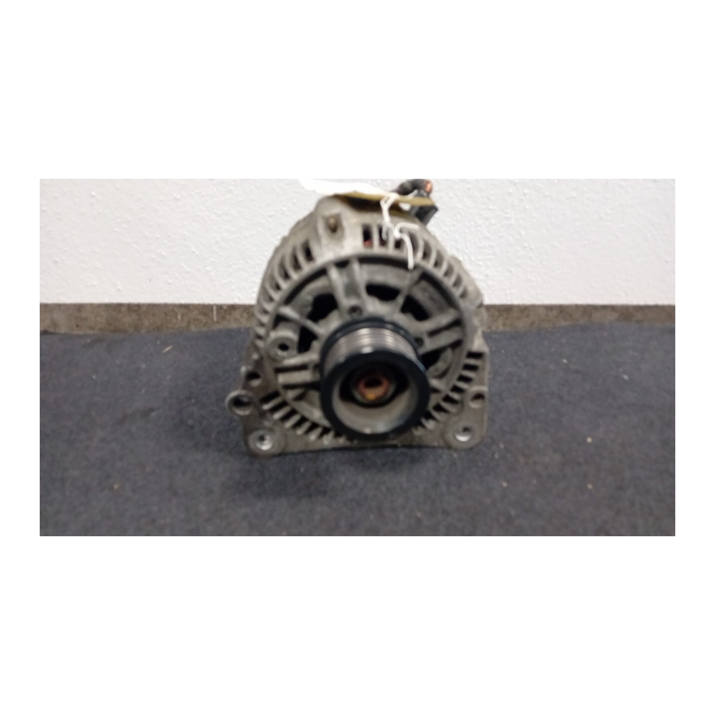 ALTERNATORE ROTAZ. 025 VOLKSWAGEN POLO 3A SERIE (11/94-09/01) AEX 028903025GX