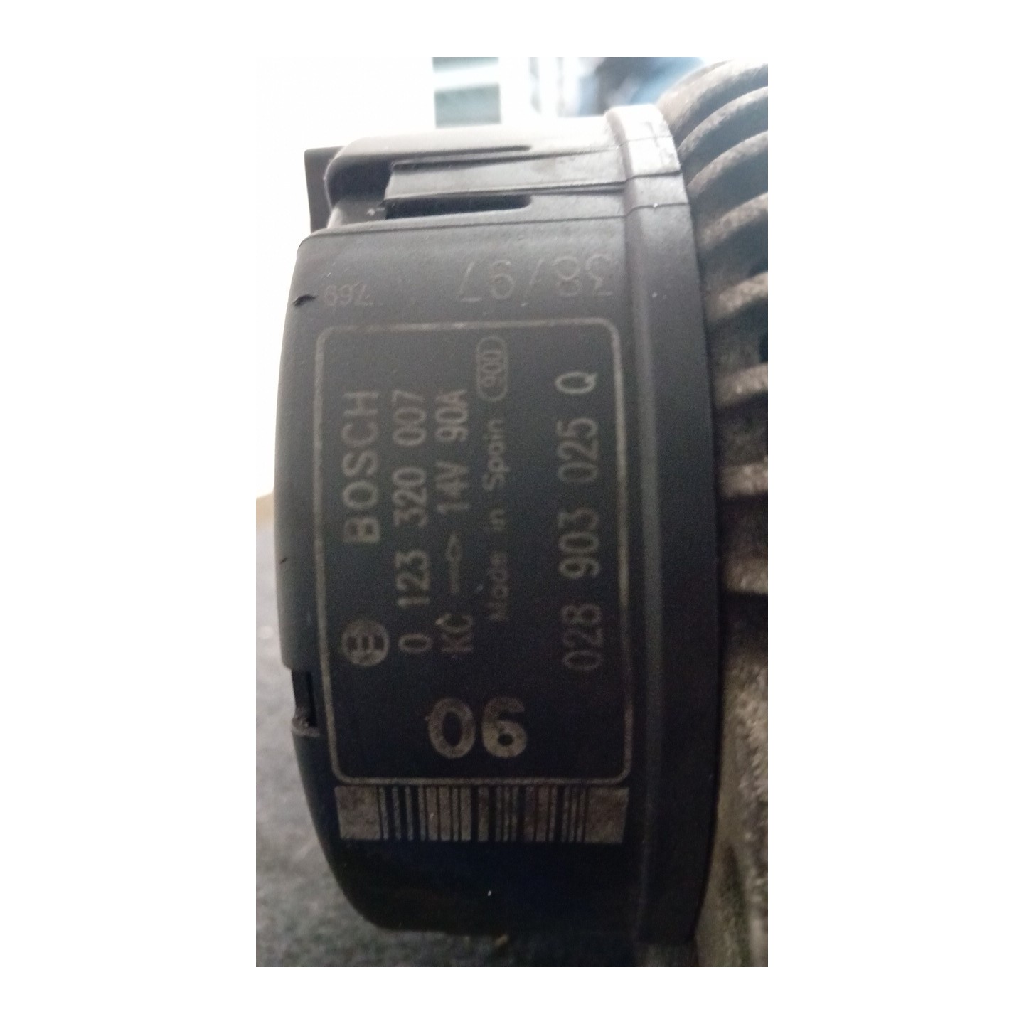 ALTERNATORE ROTAZ. 025 VOLKSWAGEN POLO 3A SERIE (11/94-09/01) AEX 028903025GX