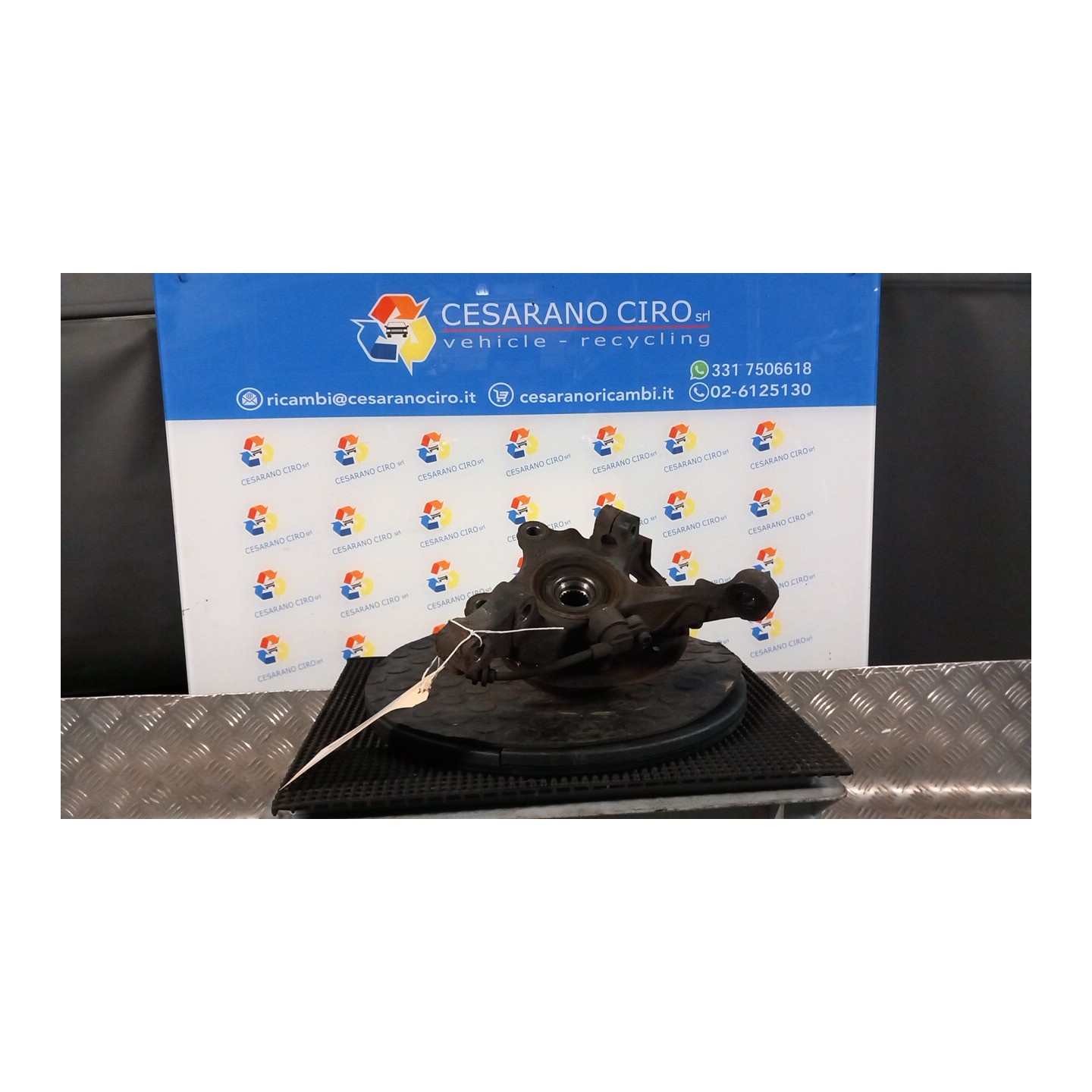 MONTANTE SOSP. ANT. C/SERVOSTERZO T.44000001- SX. 042 OPEL CORSA (X01) (10/00-06/06) Z10XE 13154317