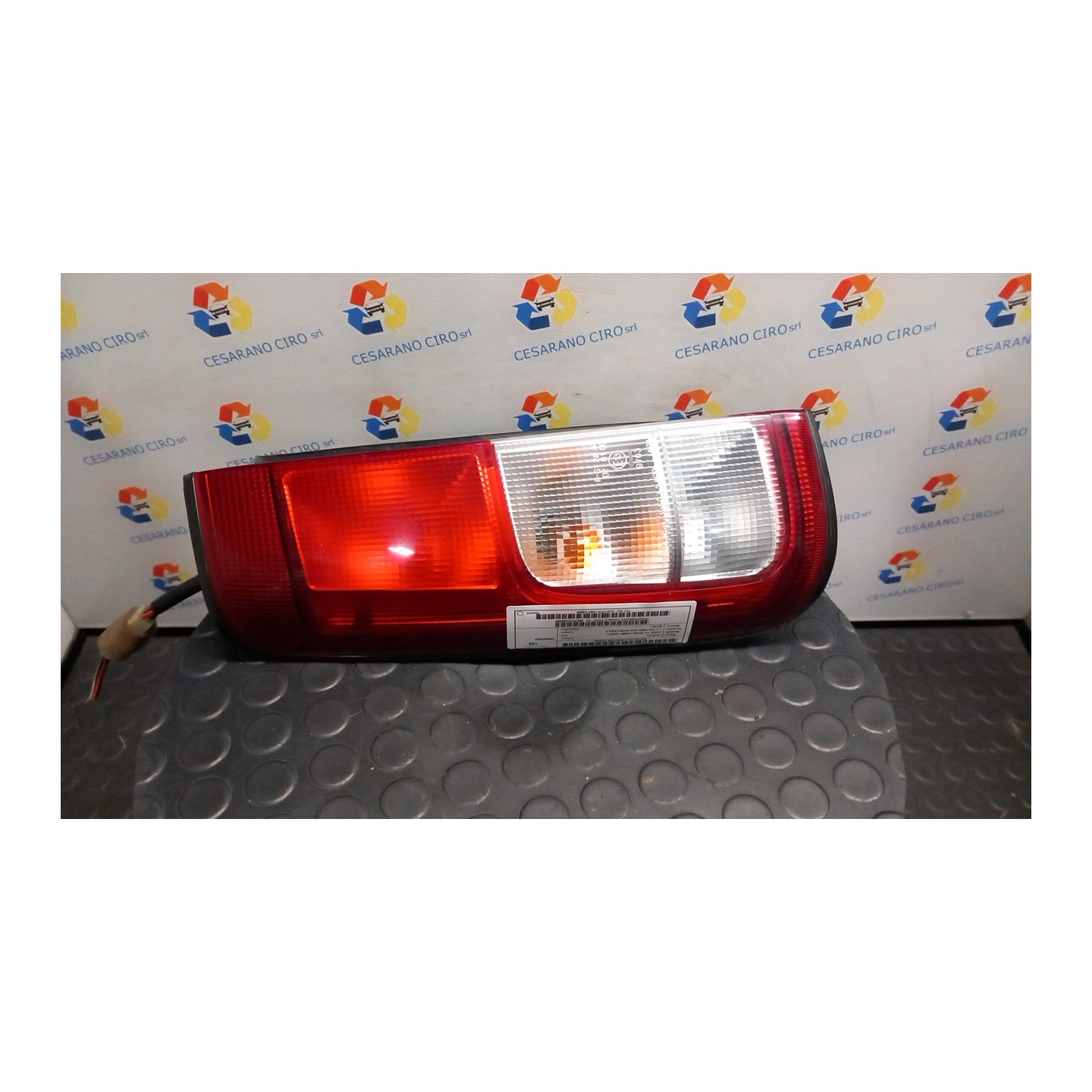 TRASPARENTE FANALE POST. SX. 086 SUZUKI IGNIS 1A SERIE (10/00-10/03) M13A 3567074G50000