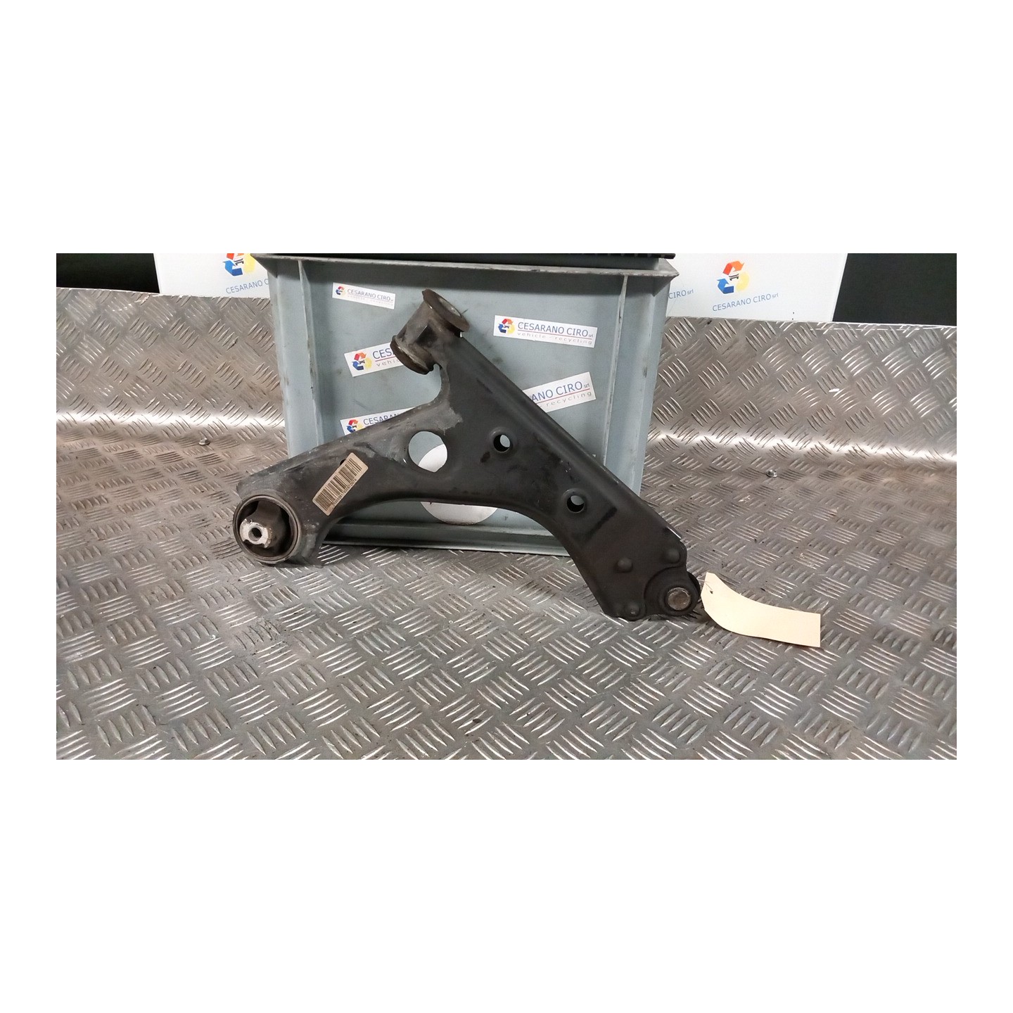BRACCIO OSCILLANTE SOSP. ANT. SX. 052 FIAT GRANDE PUNTO (2Y) (06/05-12/08 199A4000 51895367