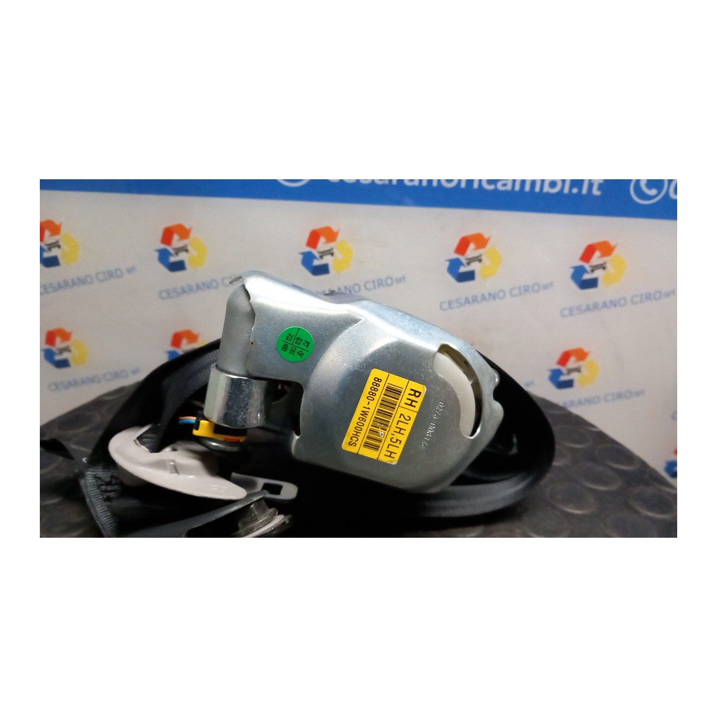 CINTURA DI SICUREZZA ANT. DX. 031 KIA RIO 3A SERIE (08/11-09/15) G4LA 888801W600DCM