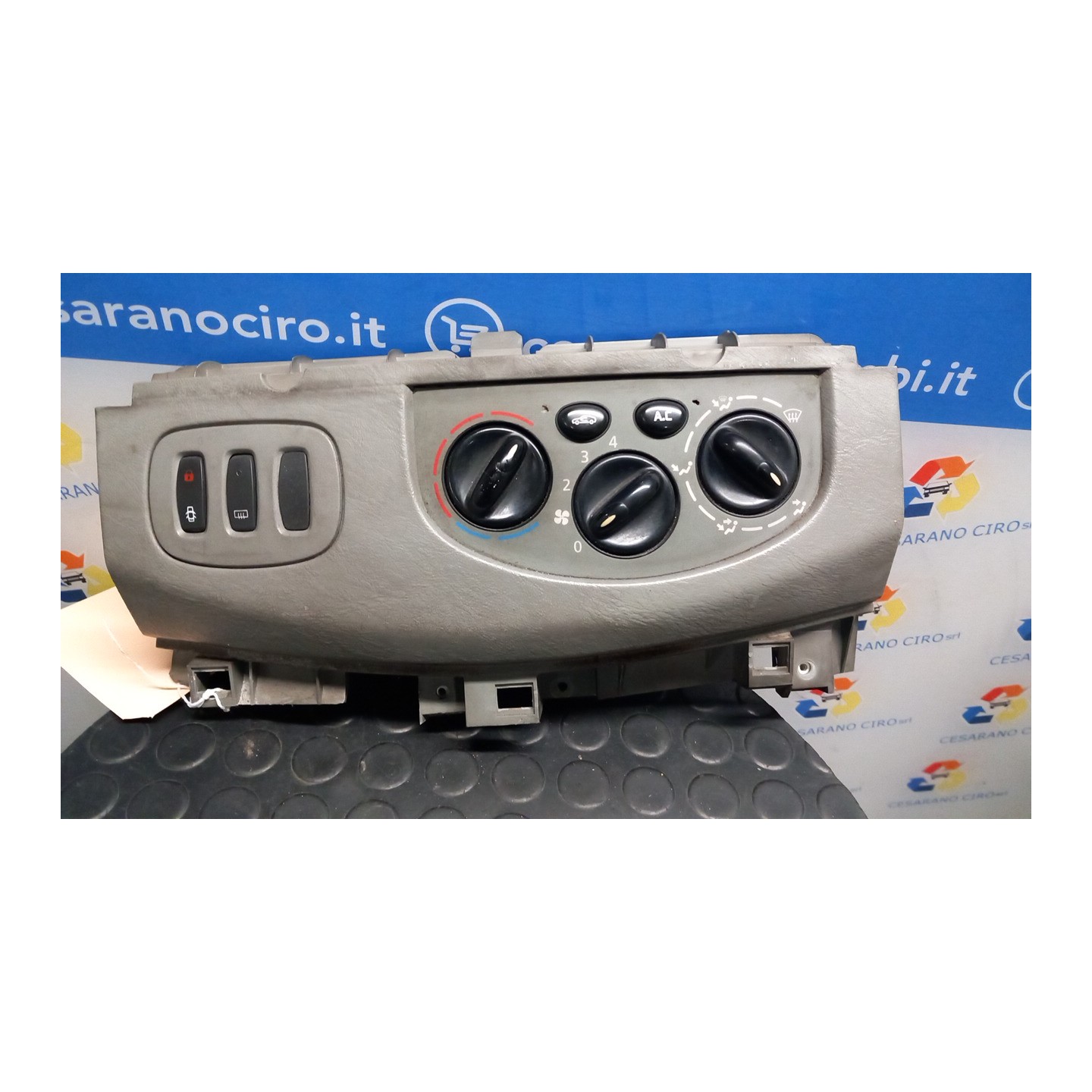 BLOCCO COMANDO CLIMATIZZAZIONE 042 RENAULT TRAFIC (06/01-09/06) F9QU7 275100120R