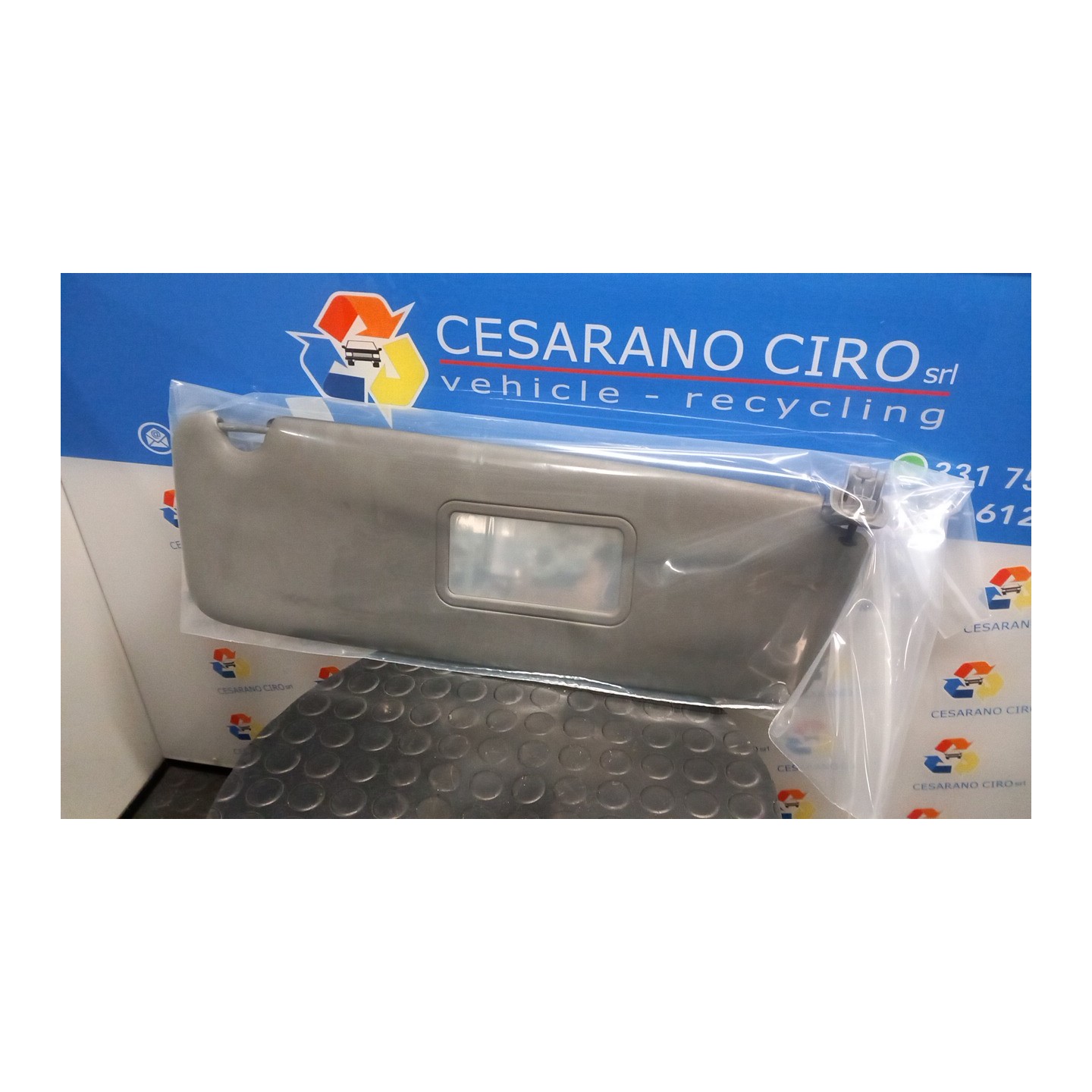 ALETTA PARASOLE PARABREZZA 555 DX. 040 RENAULT TRAFIC (06/01-09/06) F9QU7 7701477801