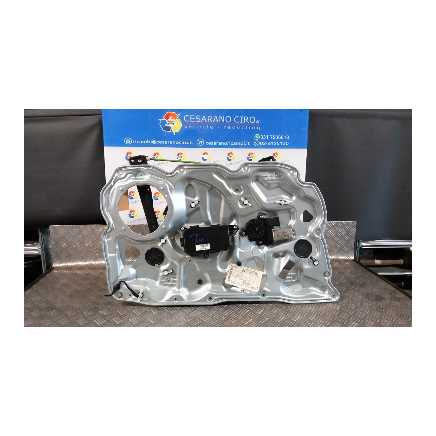 ALZACRISTALLO ELETTR. PORTA ANT. SX. 063 FIAT CROMA (2T) (04/05-10/07) 194A1000 71740199