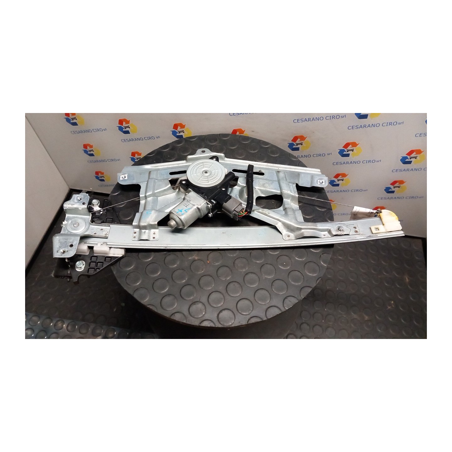 ALZACRISTALLO ELETTR. PORTA ANT. C/MOTORINO SX. 112 HONDA CIVIC 8A SERIE (12/05-) L13A7 72250SMGE01
