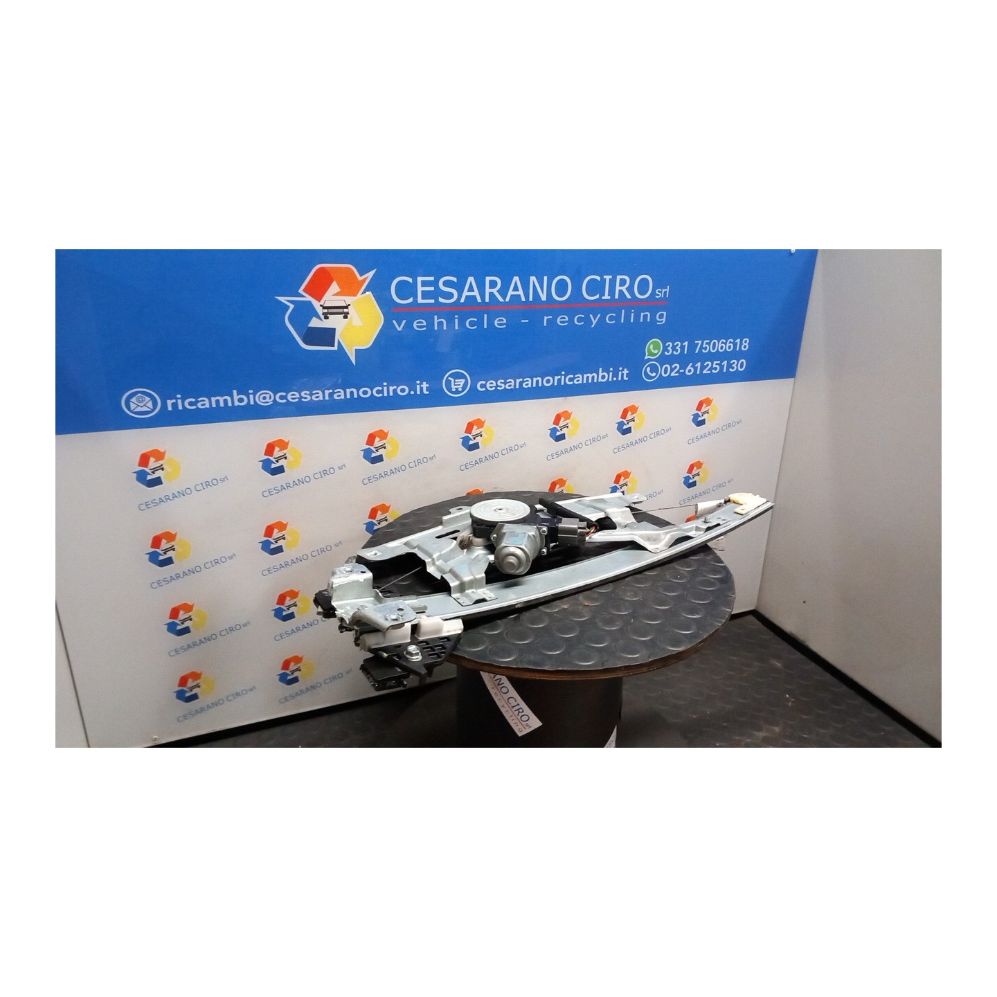 ALZACRISTALLO ELETTR. PORTA ANT. C/MOTORINO SX. 112 HONDA CIVIC 8A SERIE (12/05-) L13A7 72250SMGE01