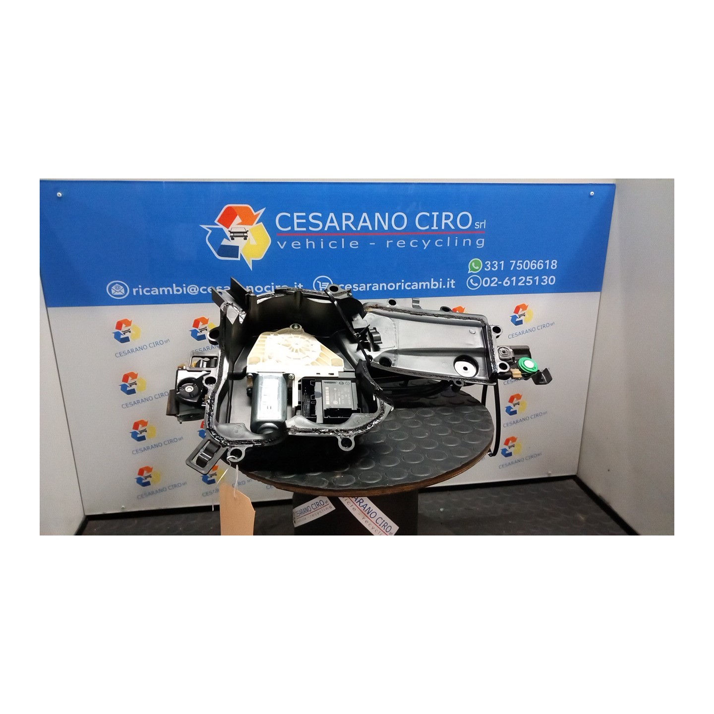 ALZACRISTALLO ELETTR. PORTA ANT. SX. 147 SEAT LEON (1P) (06/05-02/13) BXW 1P0837461A