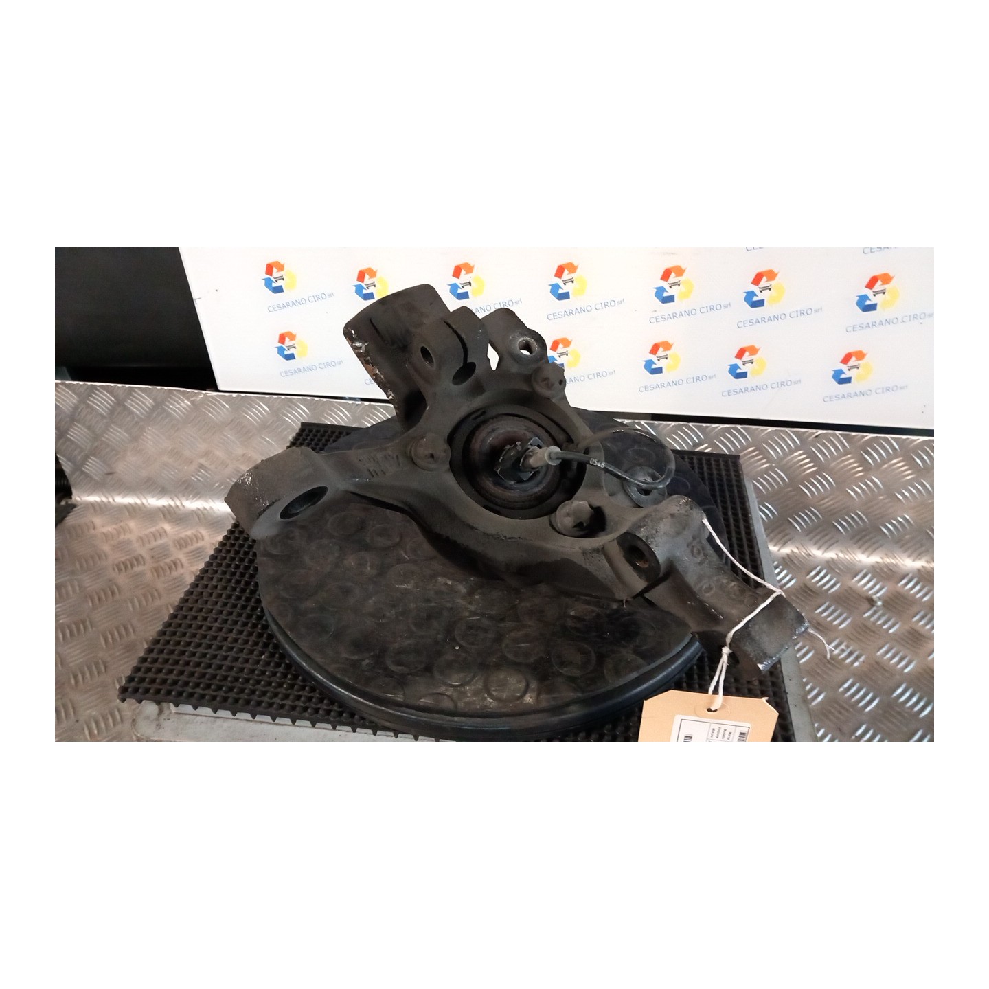 MONTANTE SOSP. ANT. DX. 075 OPEL ASTRA (A04) (01/04-03/11) Z14XEP 13156042