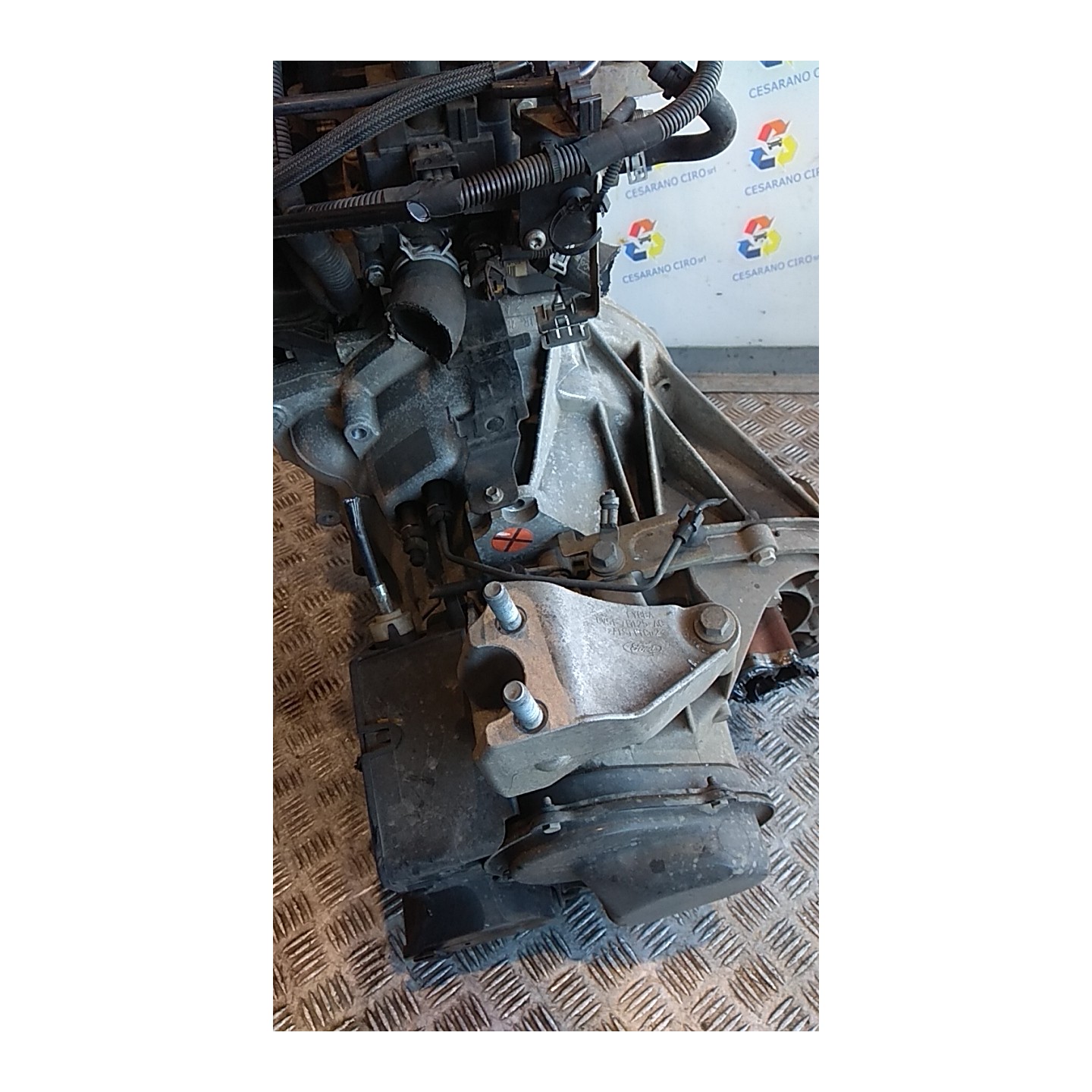 CAMBIO COMPL. 086 FORD FIESTA (CCN) (11/12-) STJB 2015001