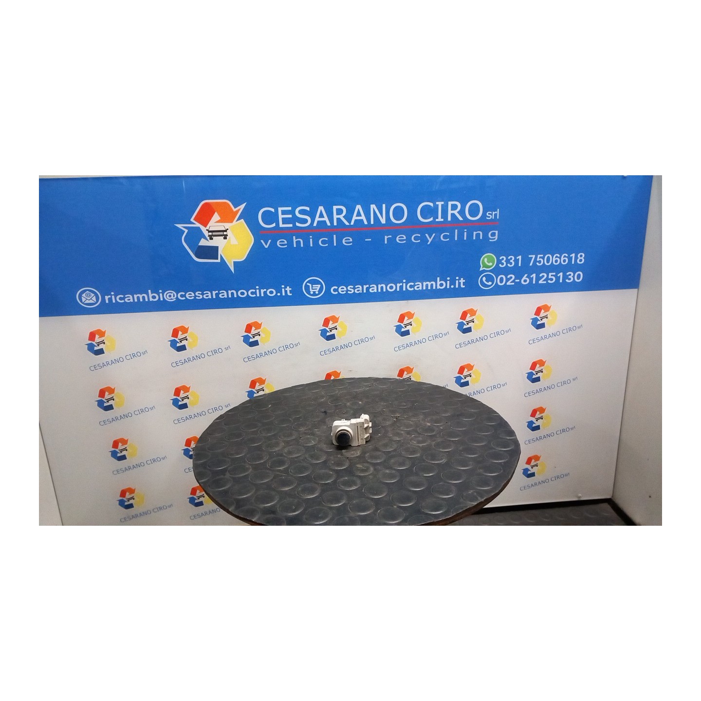 SENSORE PARCHEGGIO POST. 001 HYUNDAI IX35 (02/10-) D4FD 957202S101