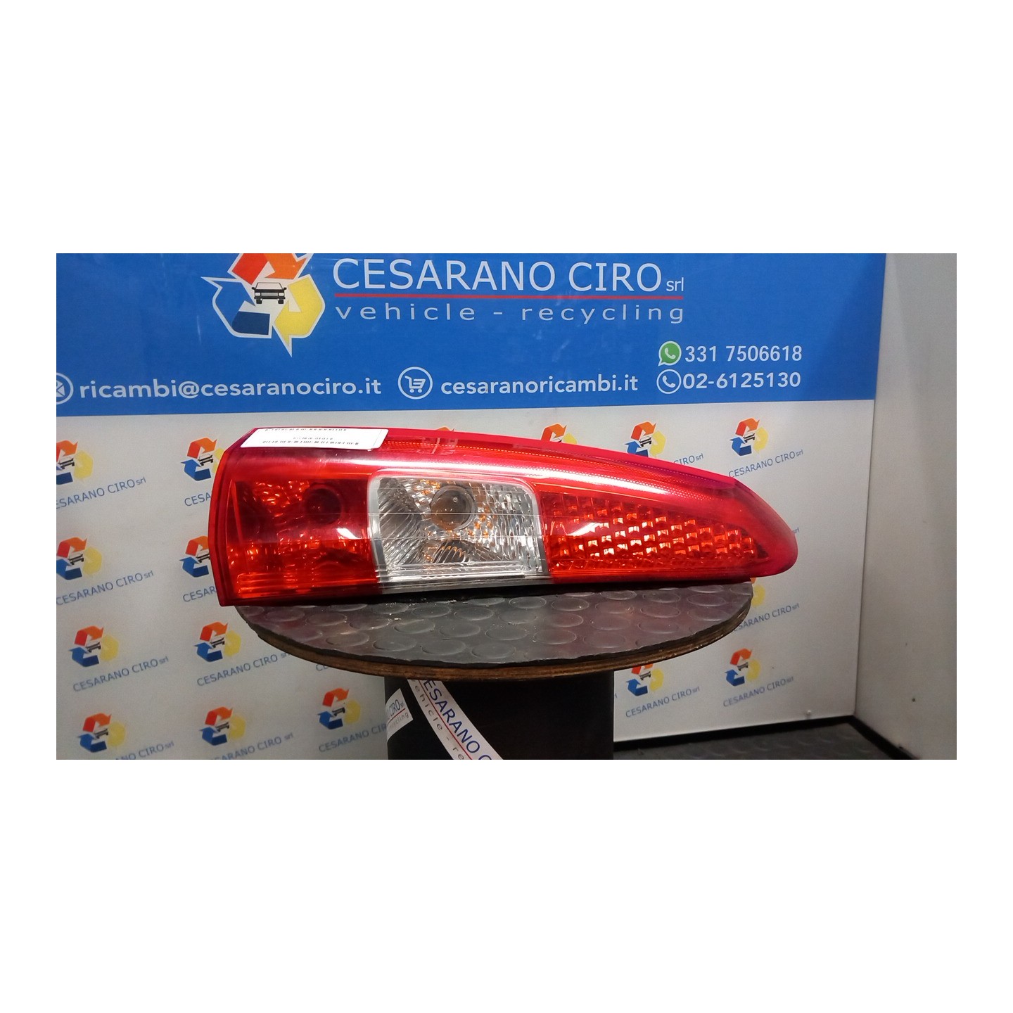 FANALE POST. PARTE SUP. SX. 024 VOLVO V70/XC70 (01/00-10/07) D5244T(4) 9483688