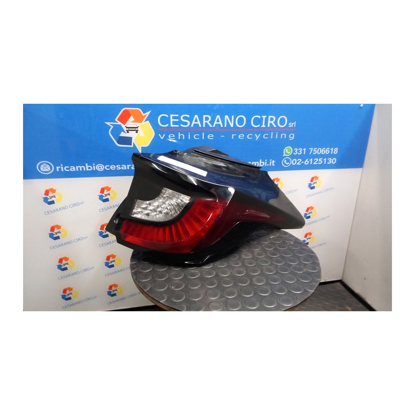 FANALE POST. DX. 002 TOYOTA YARIS (02/20-) M15A 81551K0030